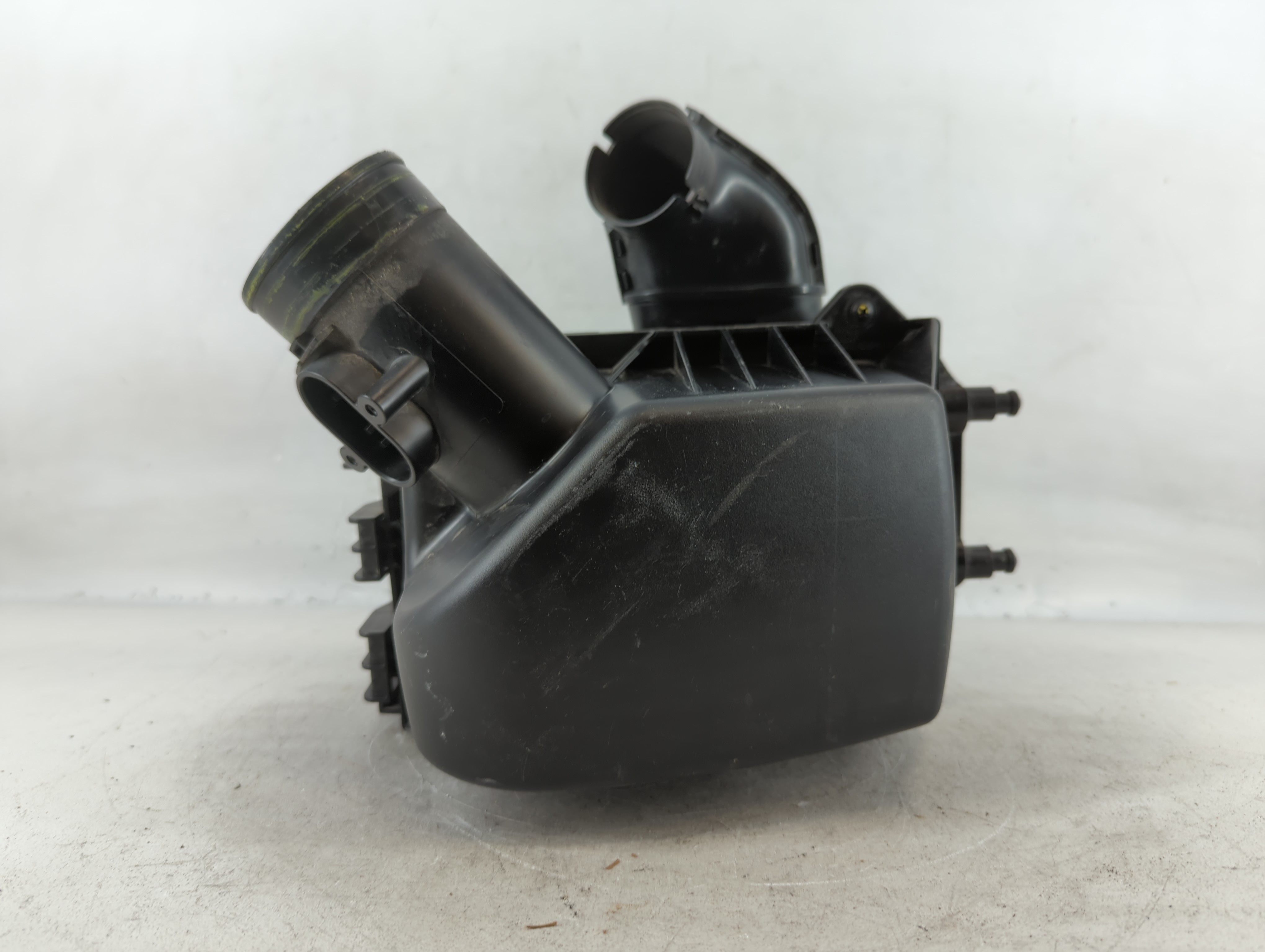2013-2021 Chevrolet Trax Air Cleaner Intake-duct Hose Tube 774244 - Oemusedautoparts1.com