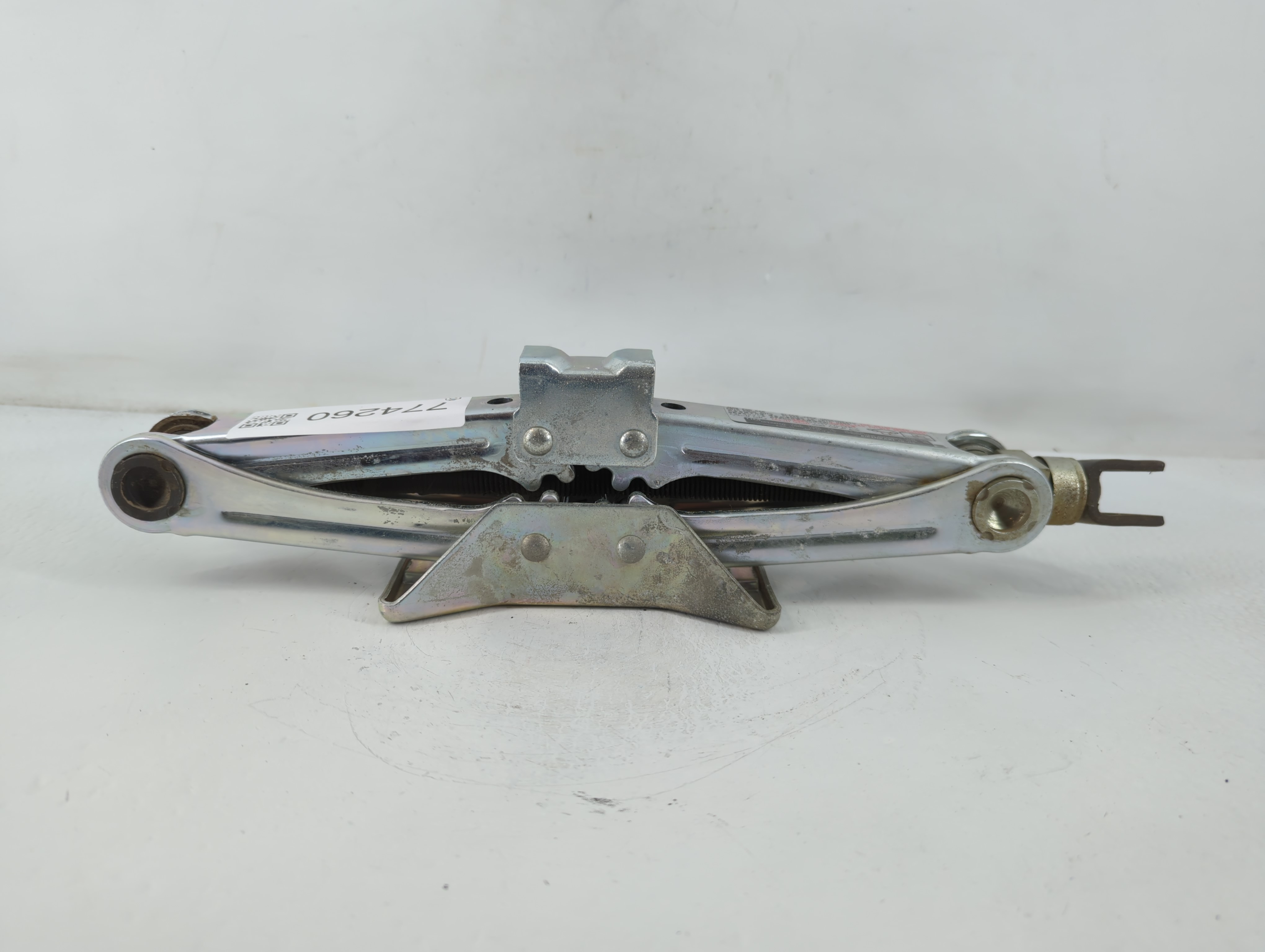 2010 Honda Accord Spare Scissor Car Jack 774260 - Oemusedautoparts1.com