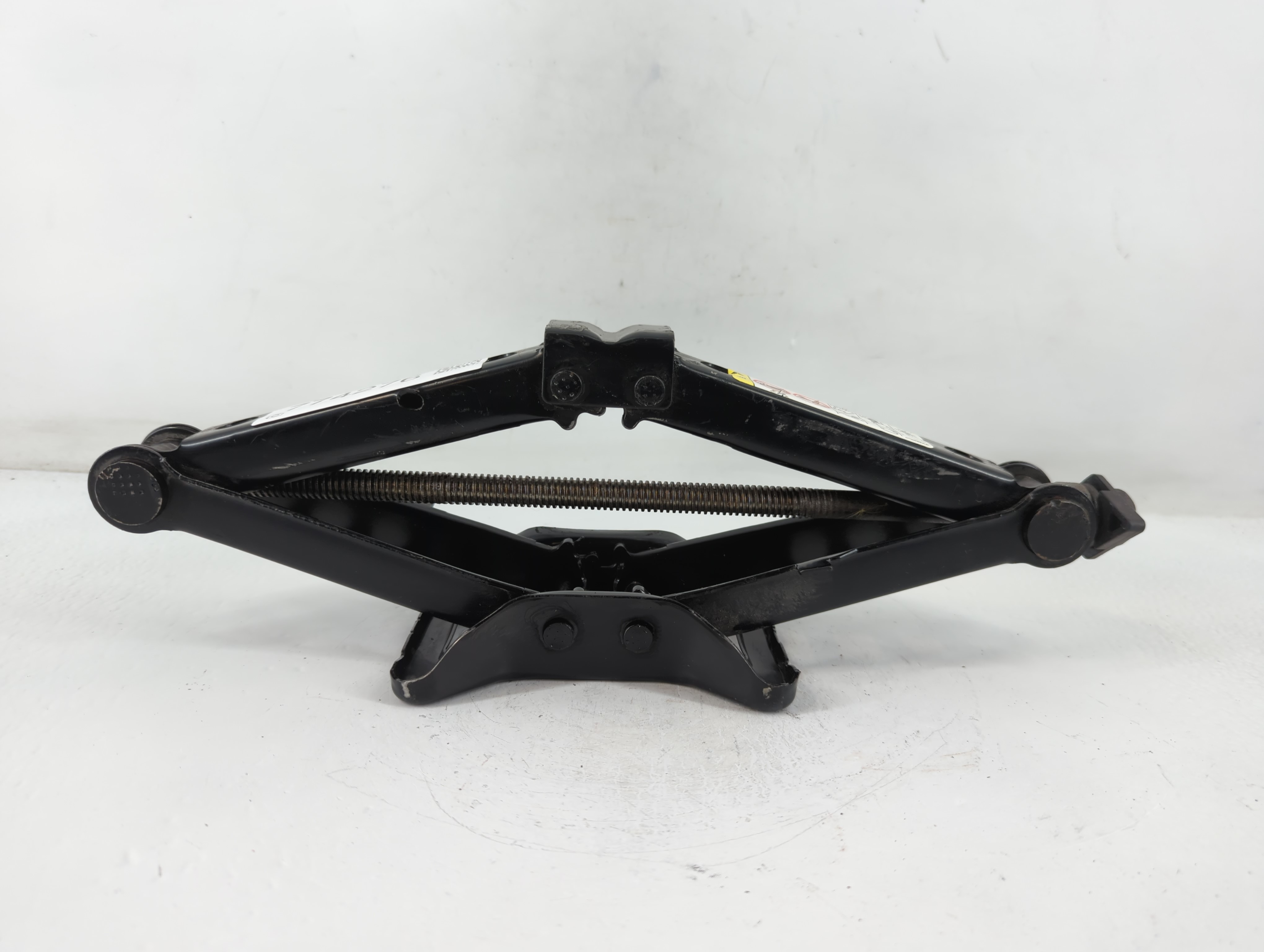 Picture of 2008 Chrysler 300 Spare Scissor Car Jack 774276