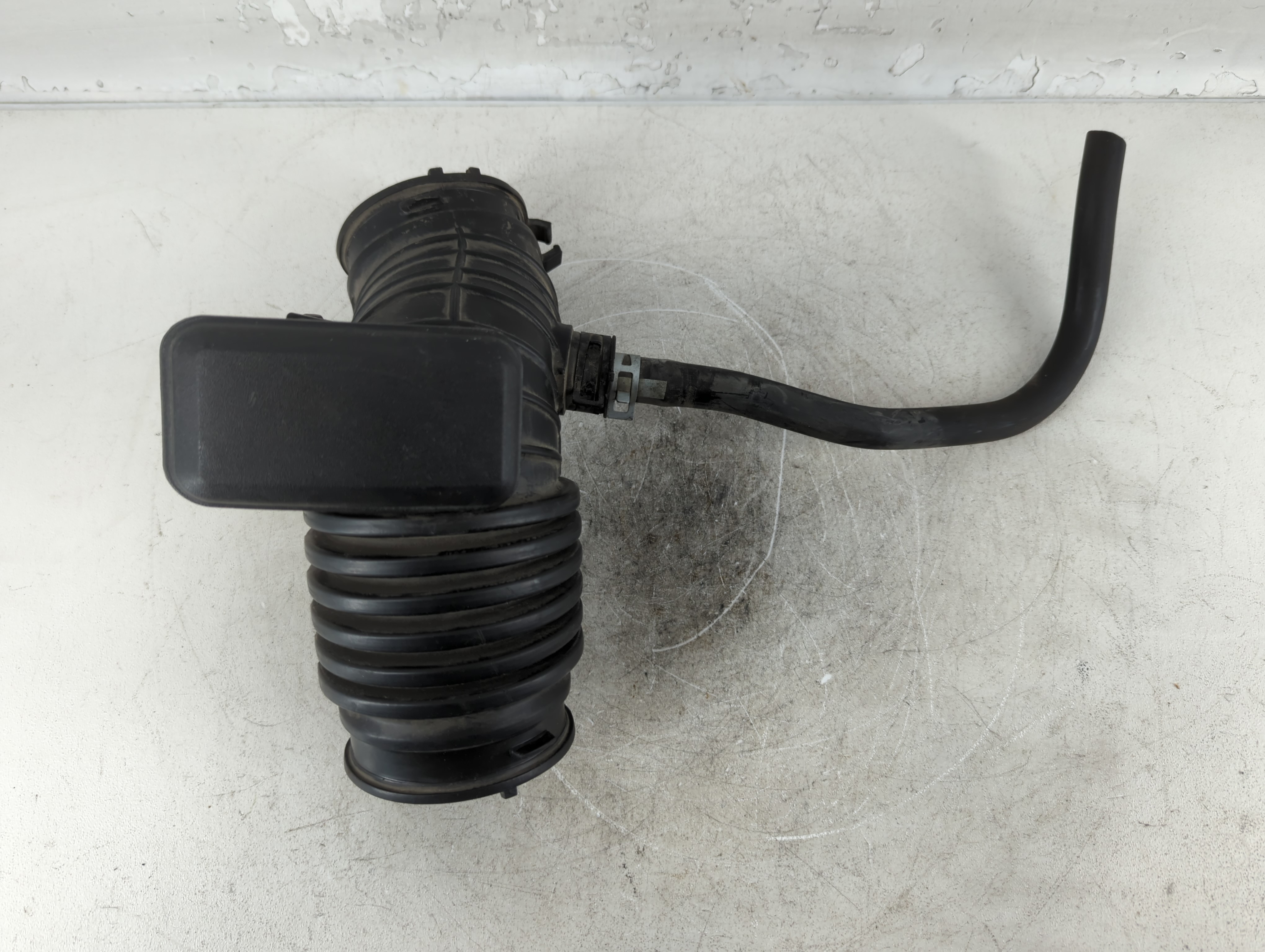 2017-2020 Hyundai Elantra Air Cleaner Intake-duct Hose Tube 774396 - Oemusedautoparts1.com