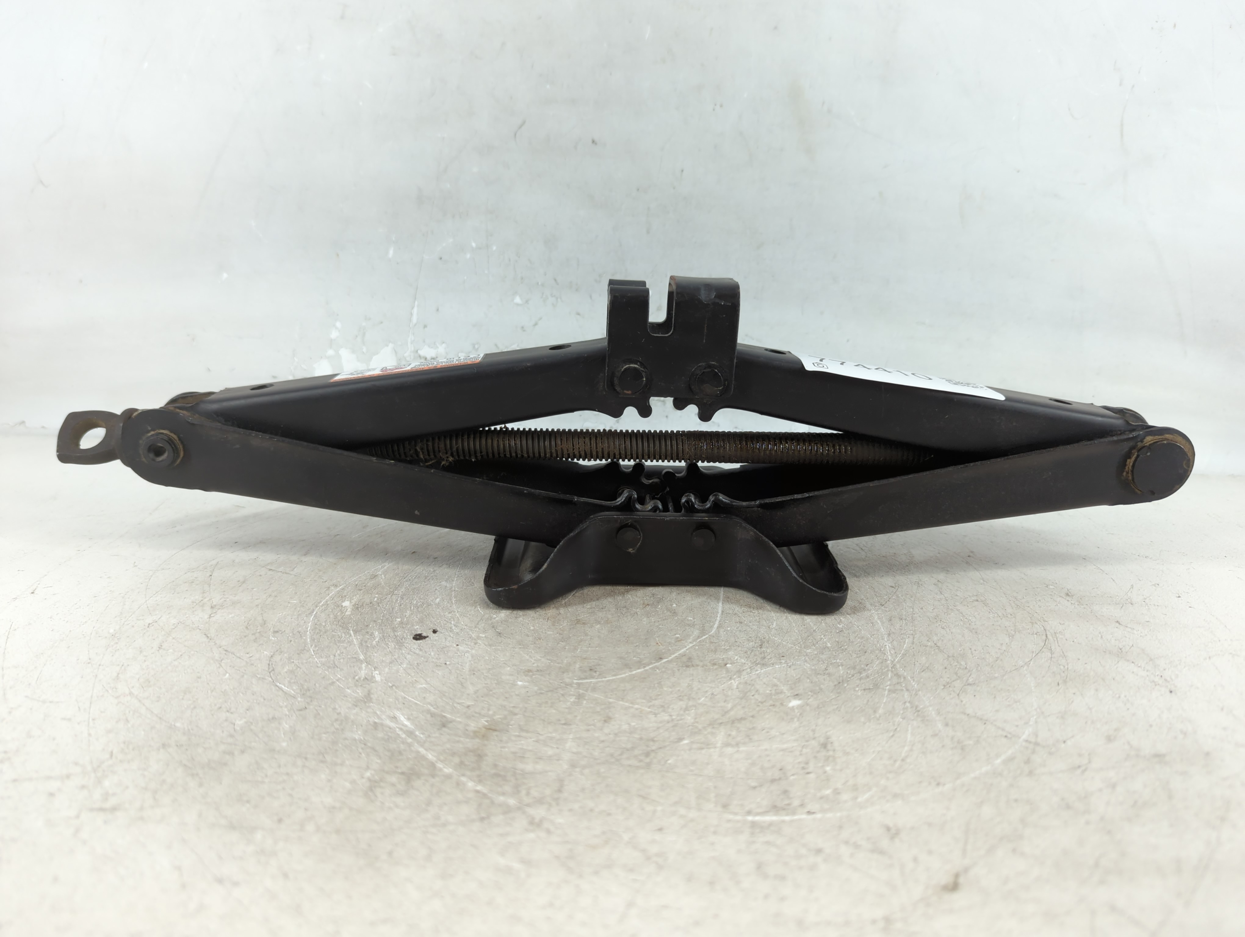 2015 Toyota Rav4 Spare Scissor Car Jack 774410 - Oemusedautoparts1.com