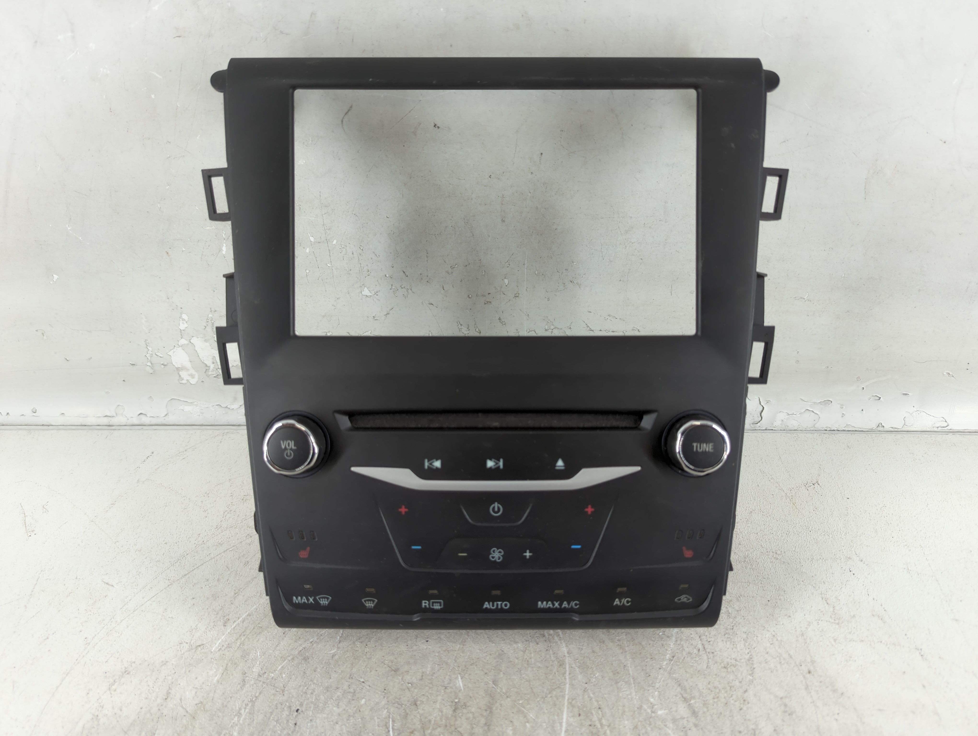 2015-2015 Ford Fusion Am Fm Cd Player Radio Receiver 774455 - Oemusedautoparts1.com