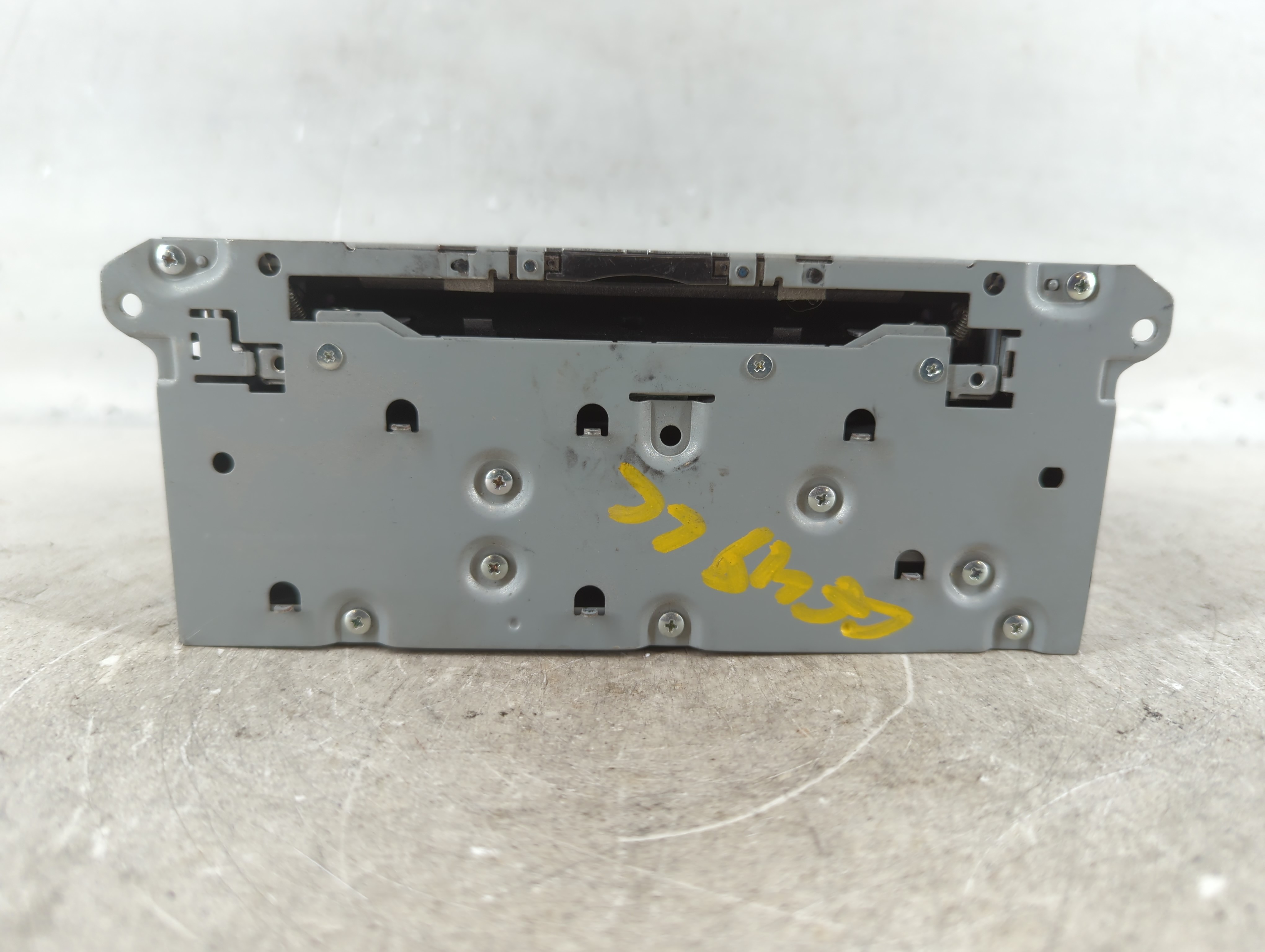 2017-2019 Infiniti Q50 Am Fm Cd Player Radio Receiver 774470 - Oemusedautoparts1.com