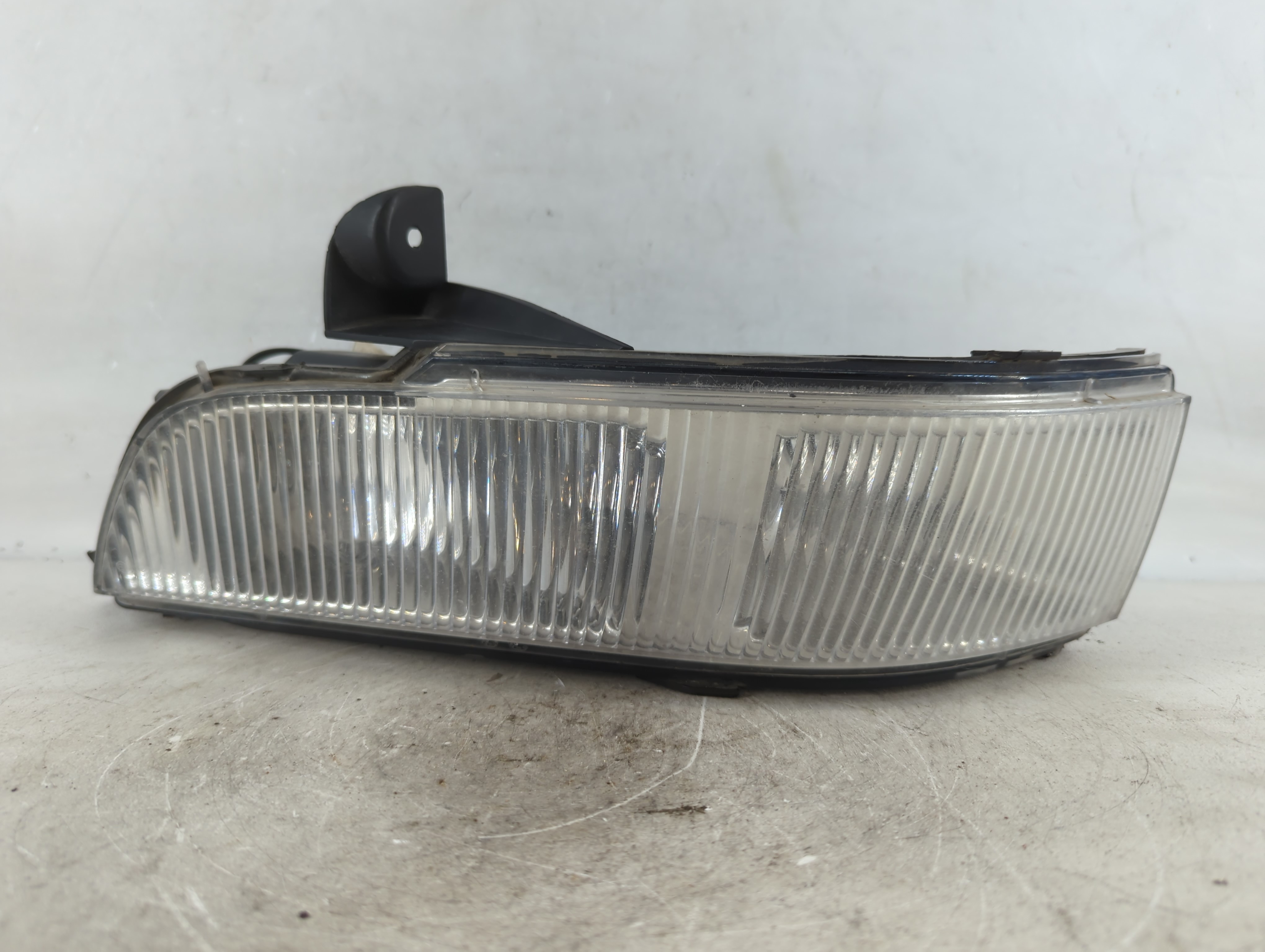 Picture of 2006-2011 Cadillac Dts Passenger Right Oem Head Light Headlight Lamp 774578