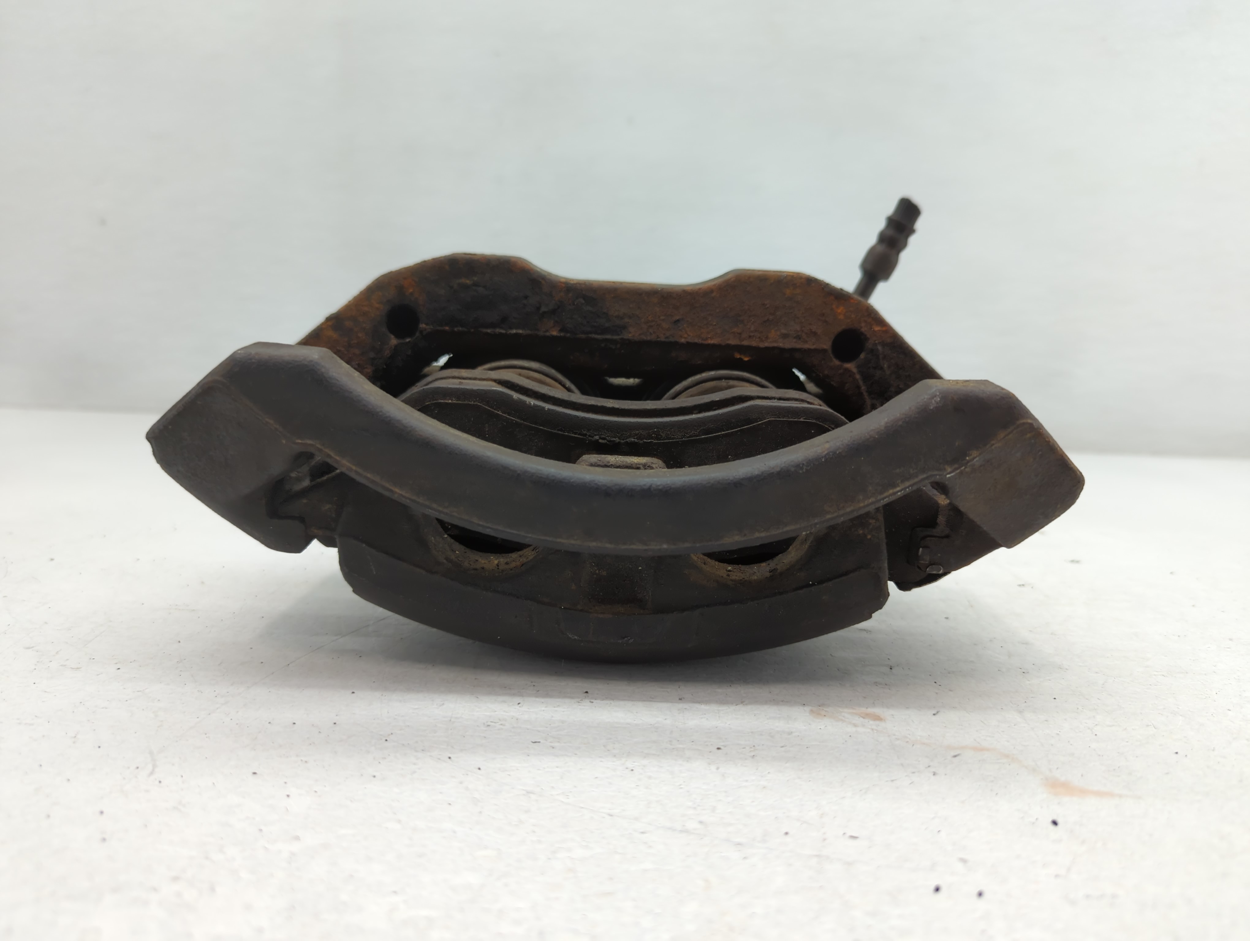 Picture of 2005-2006 Dodge Durango Front Passenger Right Brake Caliper 774680