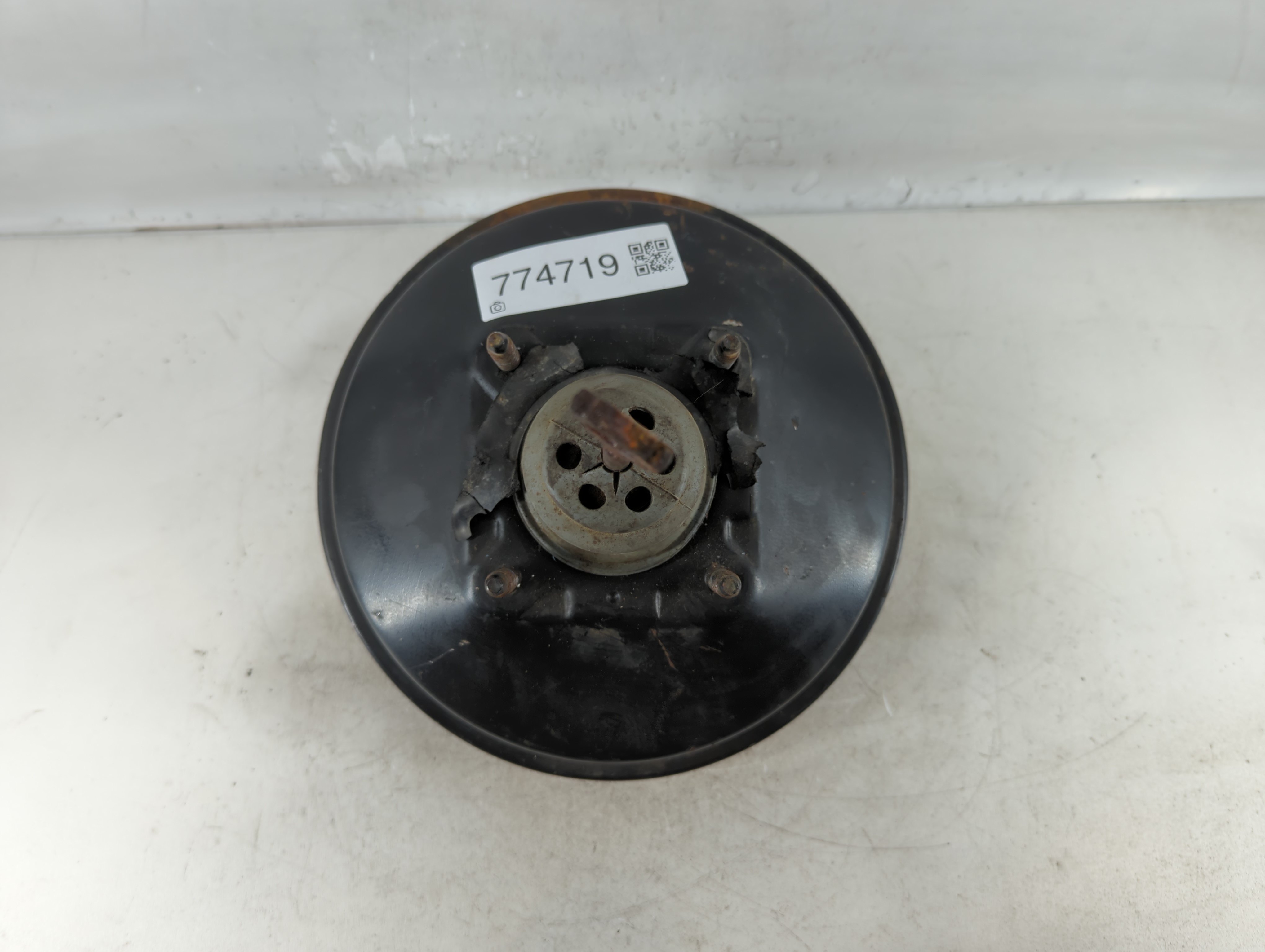 1999-2002 Gmc Sierra 1500 Power Brake Booster Oem 774719 - Oemusedautoparts1.com