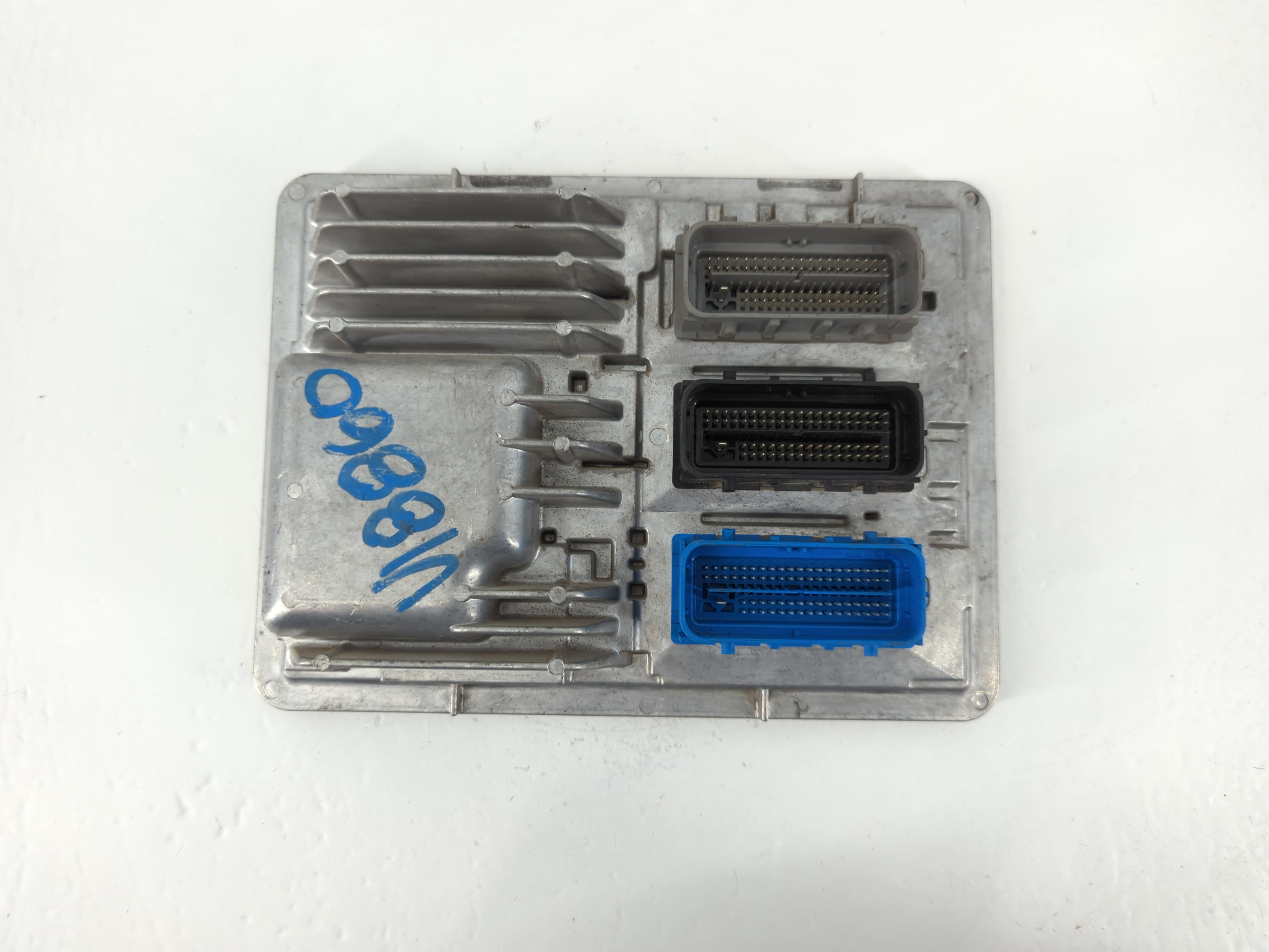 Picture of 2018-2020 Chevrolet Equinox Engine Control Computer Ecu Pcm Ecm Pcu Oem 774748