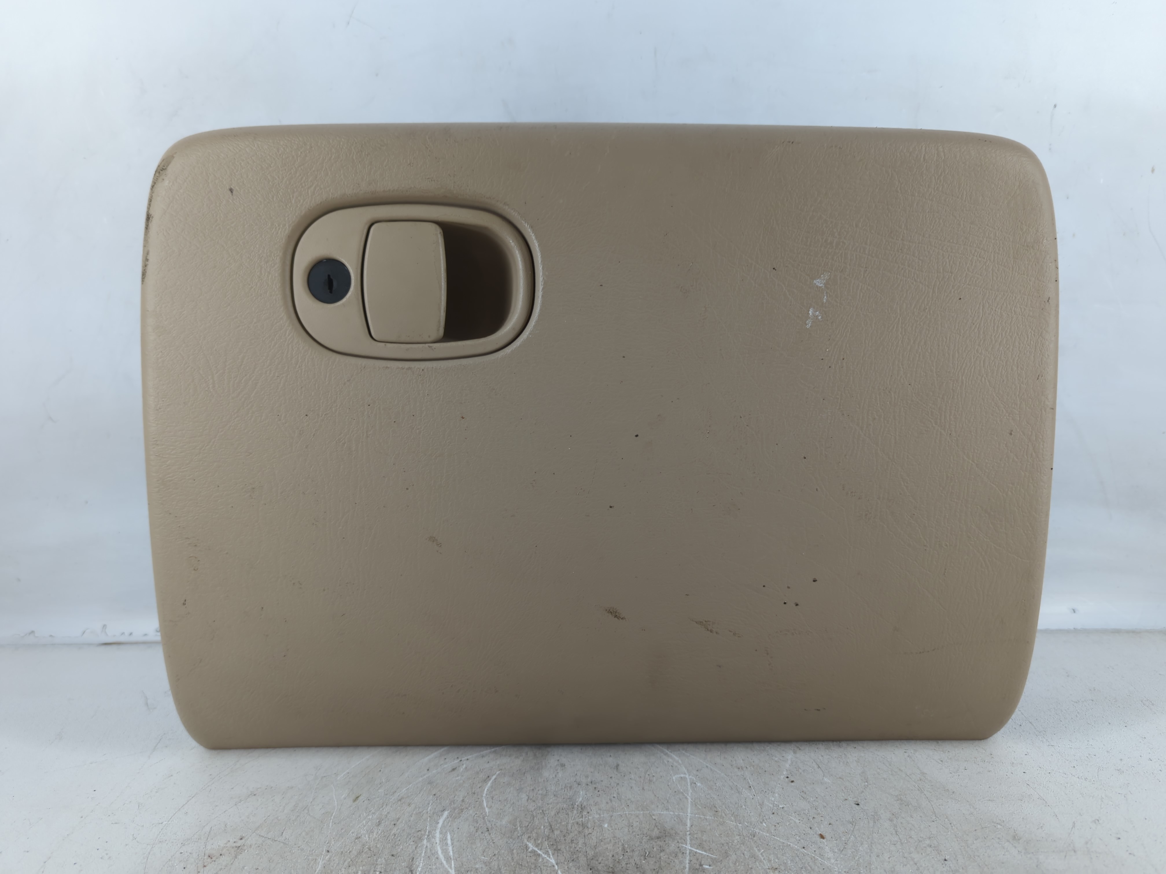 2005 Oldsmobile Bravada Passenger Glove Box Door Storage Compartment 774863 - Oemusedautoparts1.com
