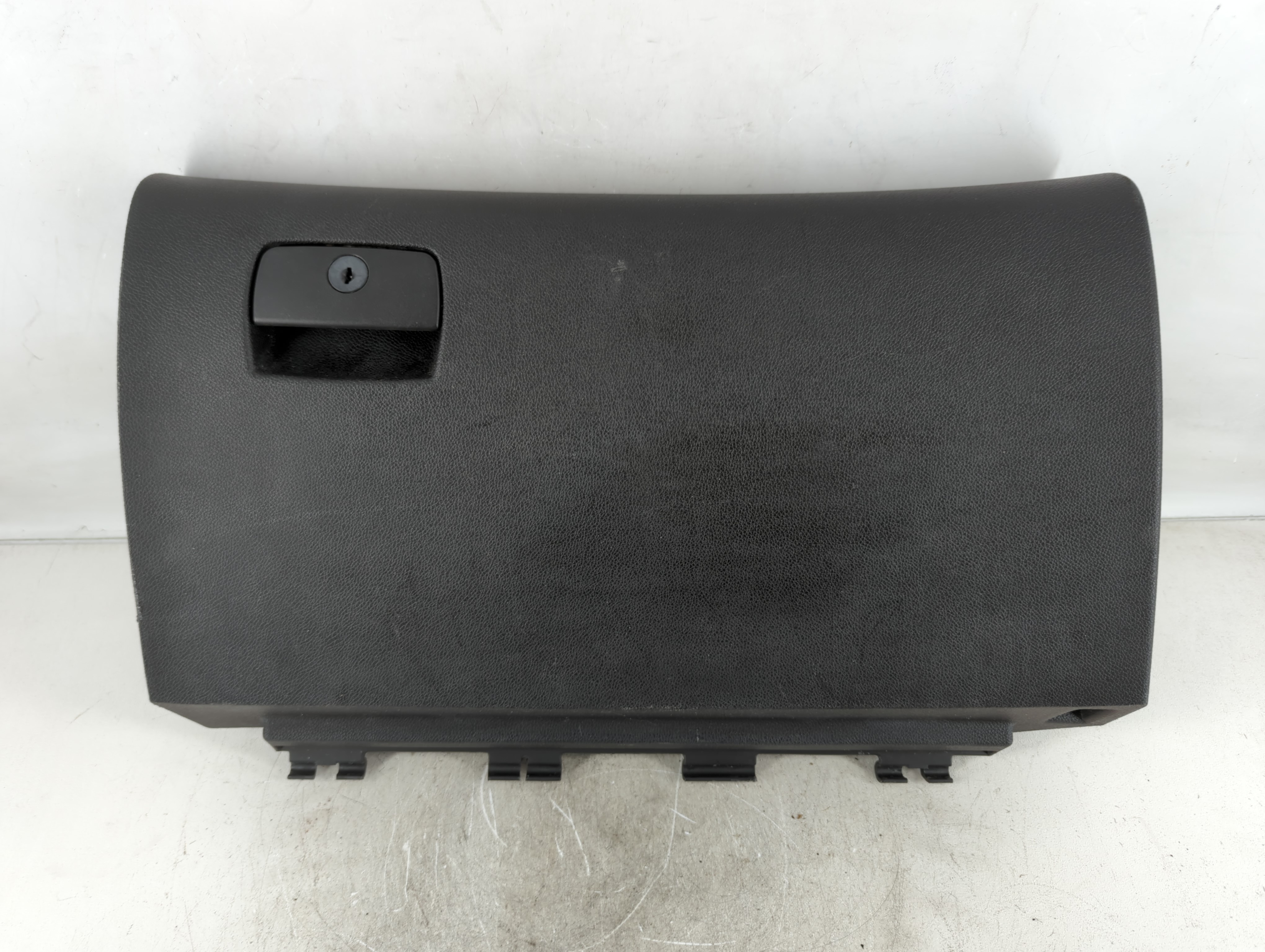 2009 Chevrolet Traverse Passenger Glove Box Door Storage Compartment 774864 - Oemusedautoparts1.com
