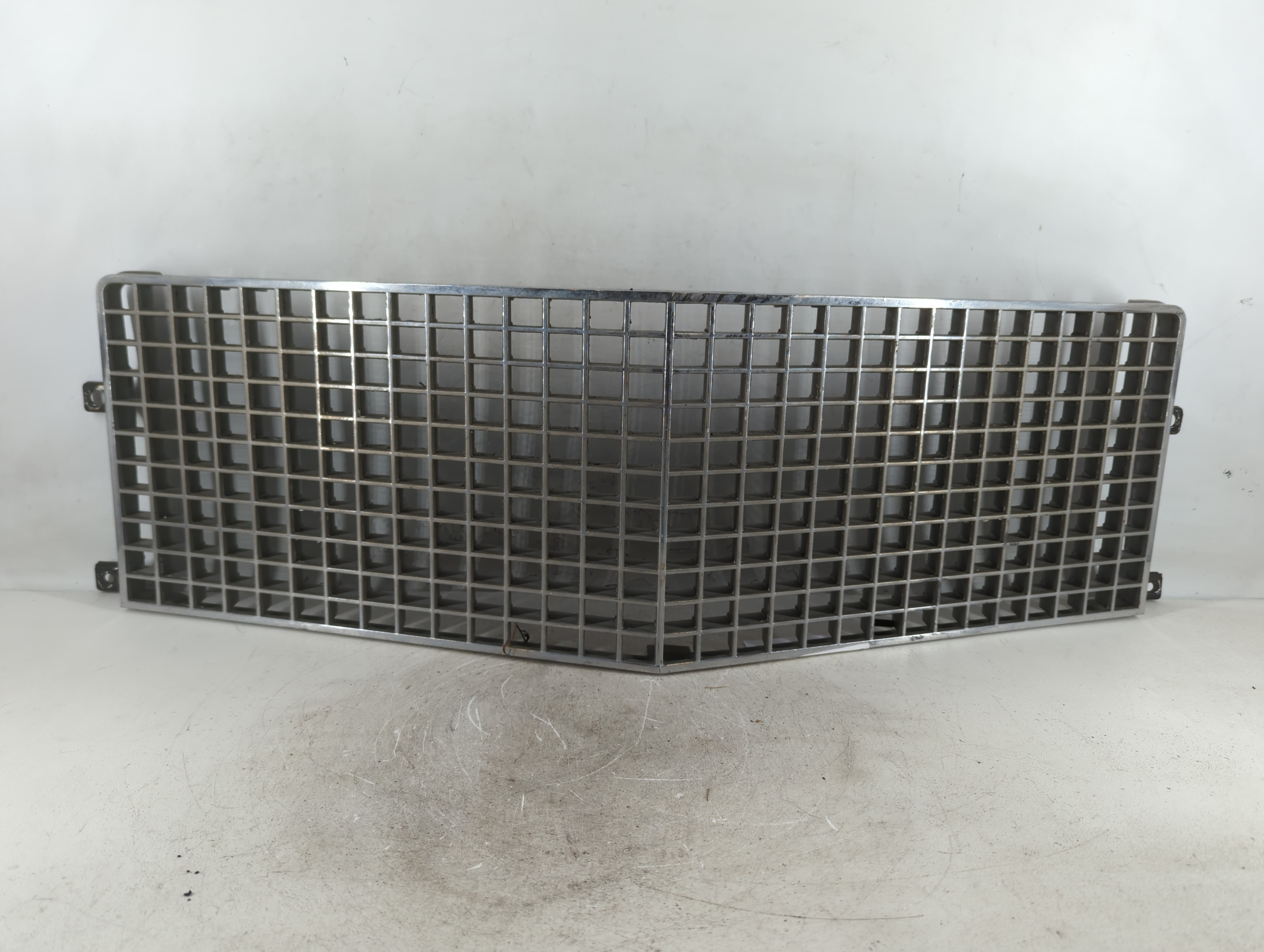 Picture of 1998 Cadillac Brougham Front Bumper Grille Cover 774906