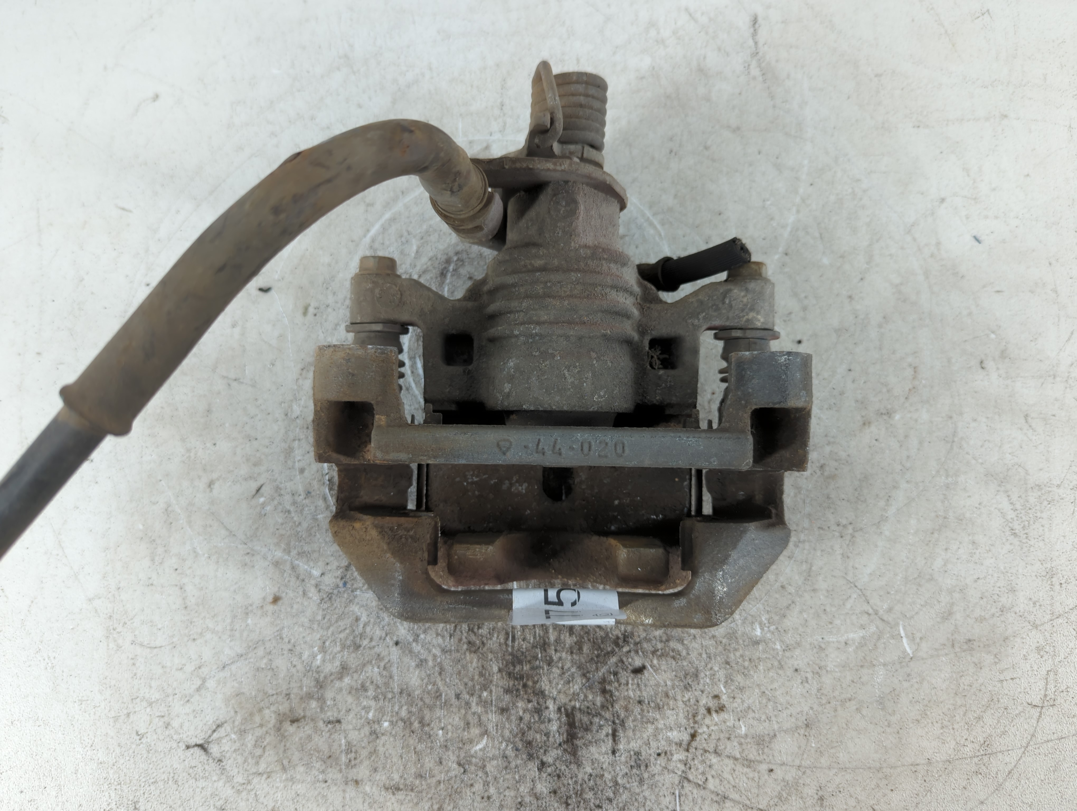 2010-2016 Chevrolet Impala Front Passenger Right Brake Caliper 775097 - Oemusedautoparts1.com