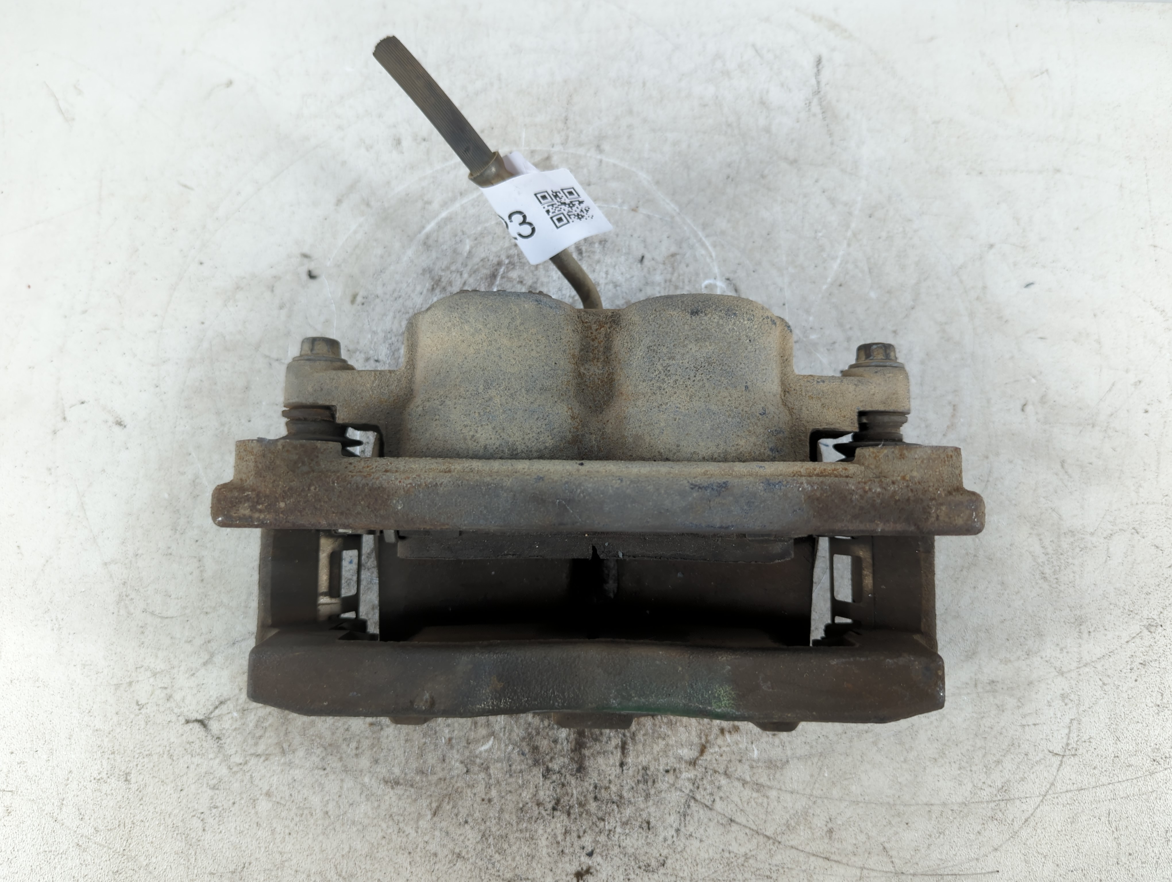 2009-2017 Chevrolet Traverse Front Driver Left Brake Caliper 775123 - Oemusedautoparts1.com