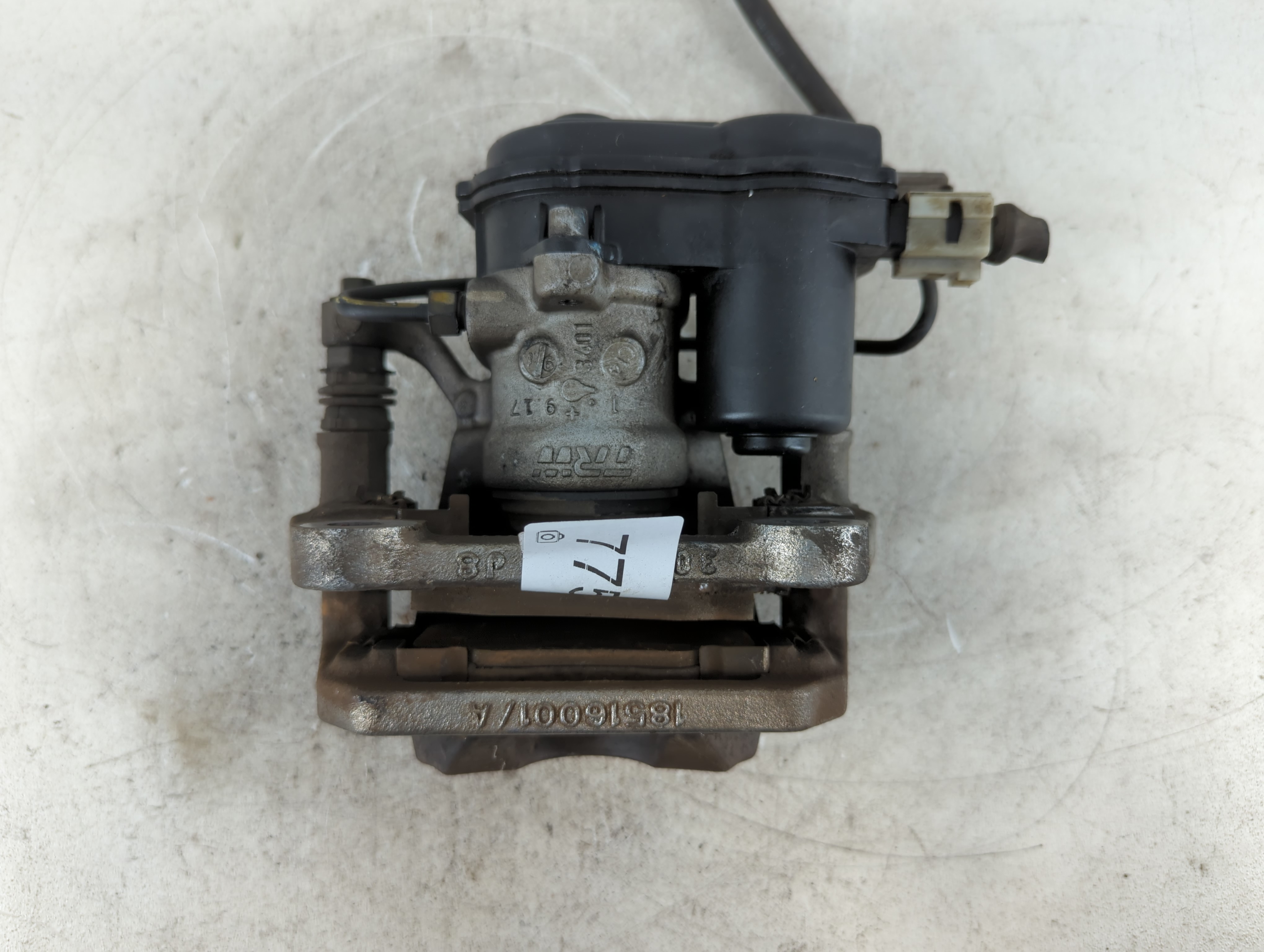 2015-2017 Chrysler 200 Front Passenger Right Brake Caliper 775137 - Oemusedautoparts1.com