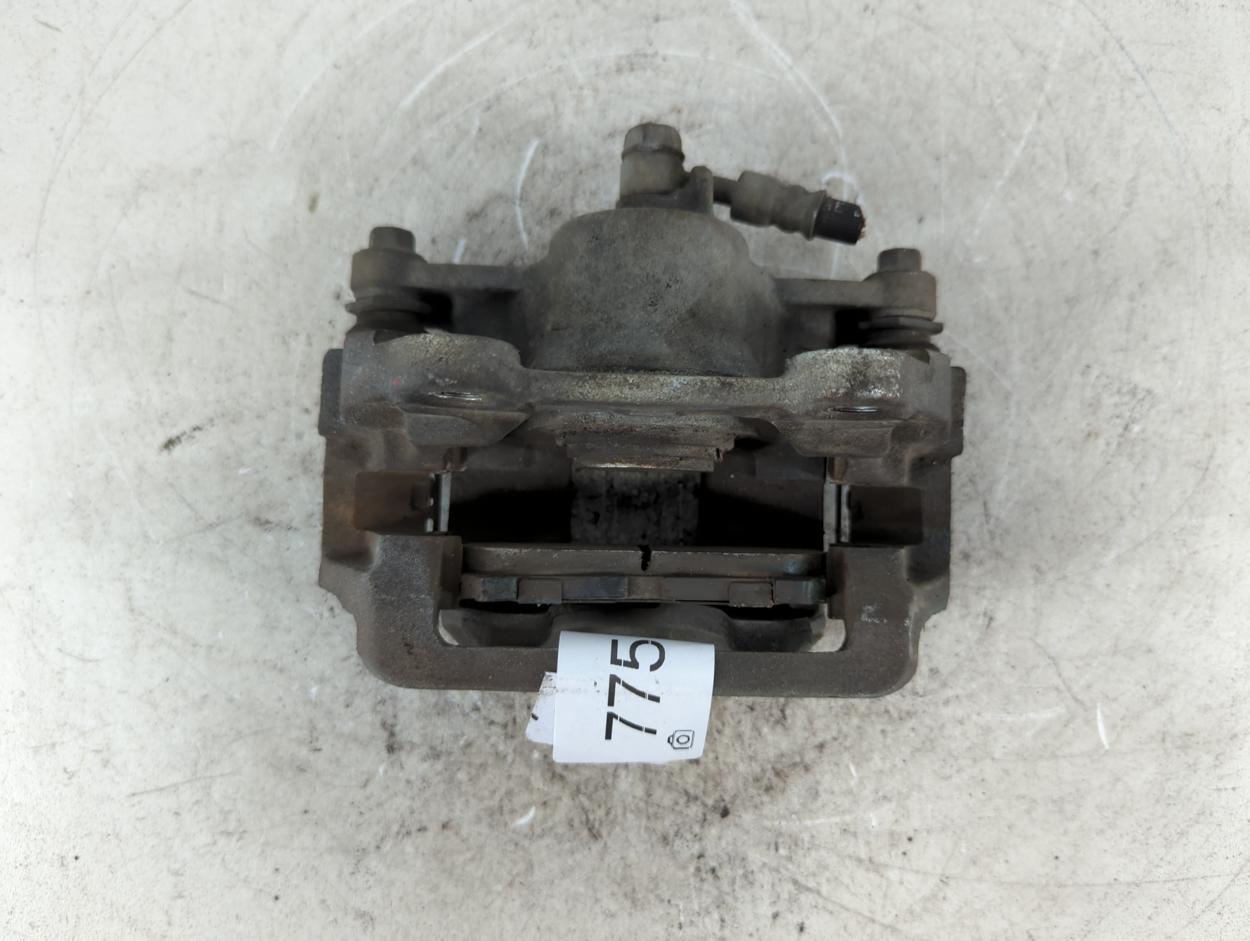 Picture of 2009-2015 Honda Pilot Front Driver Left Brake Caliper 775146