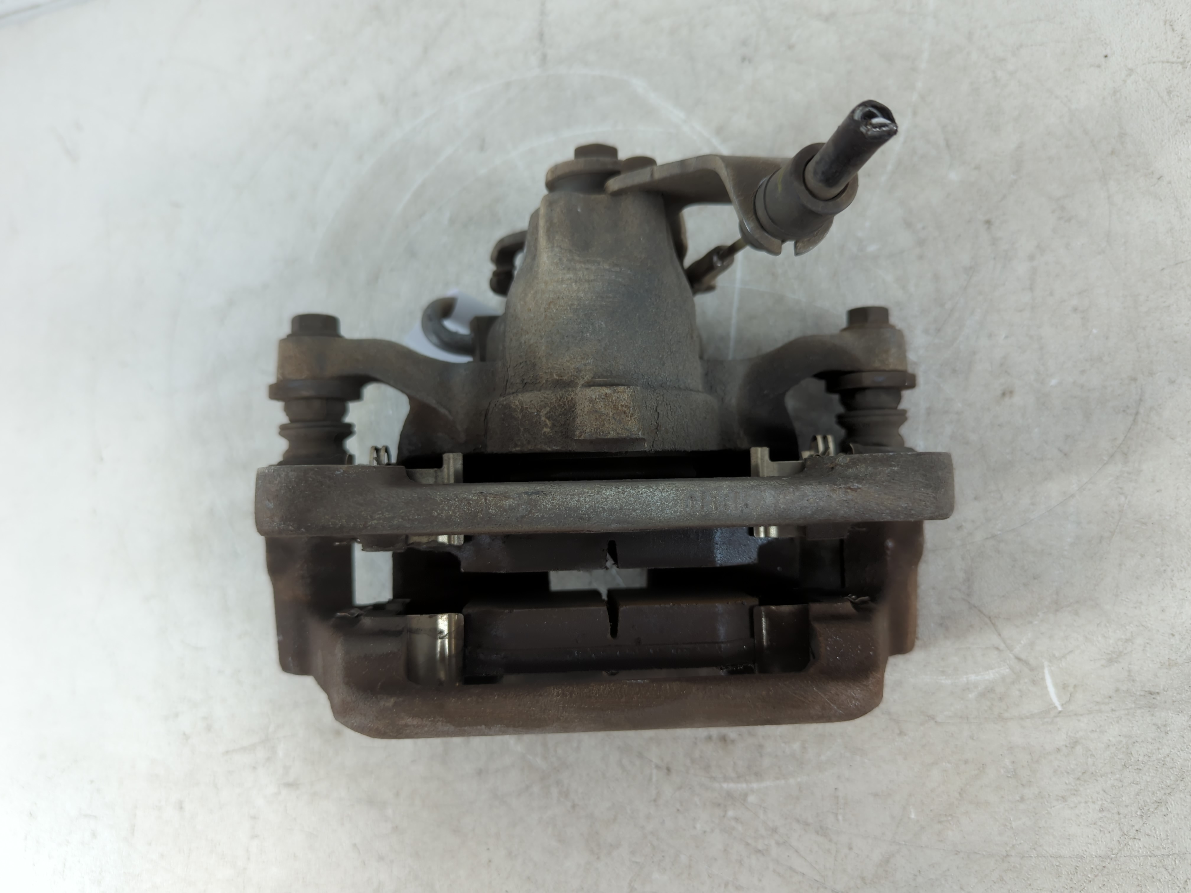 2012-2016 Chrysler Town & Country Front Driver Left Brake Caliper 775213 - Oemusedautoparts1.com