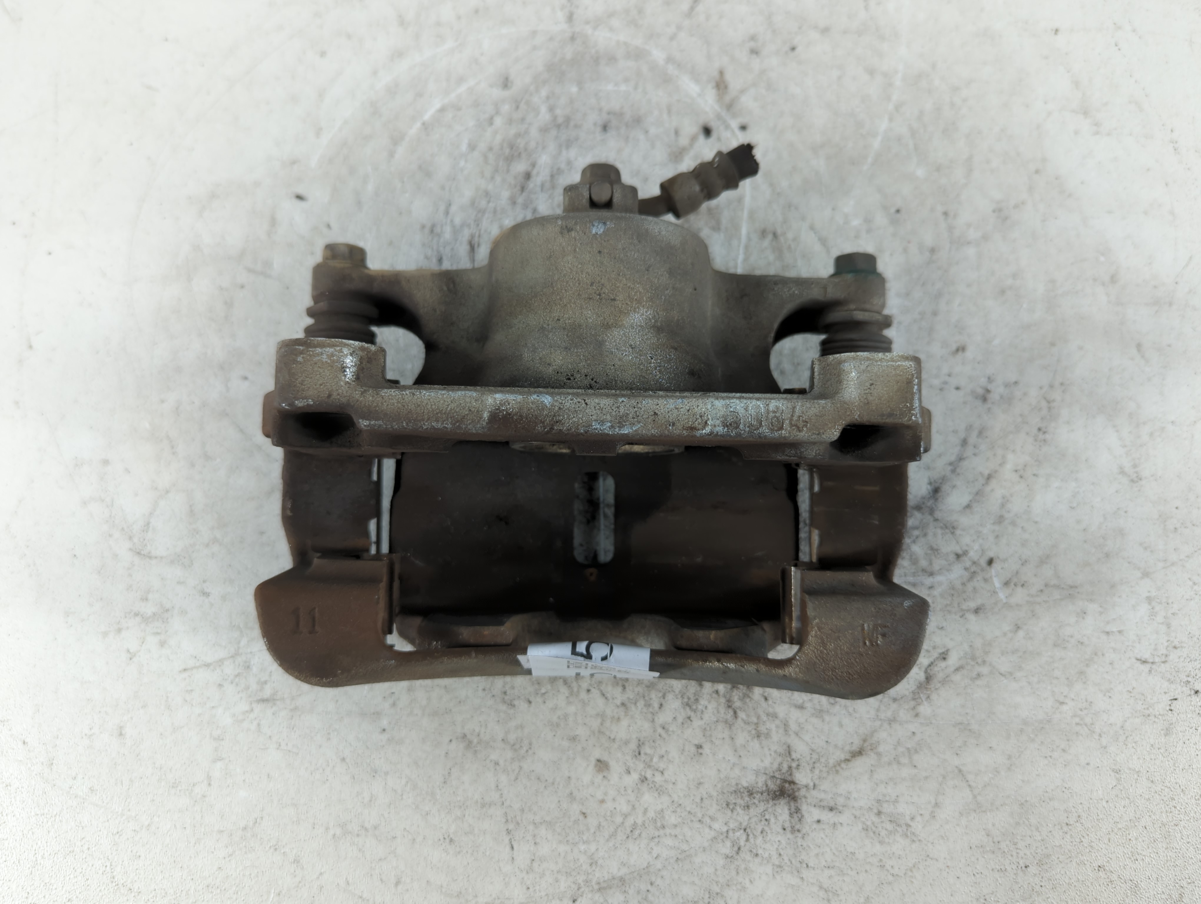 2014-2020 Nissan Rogue Front Driver Left Brake Caliper 775215 - Oemusedautoparts1.com