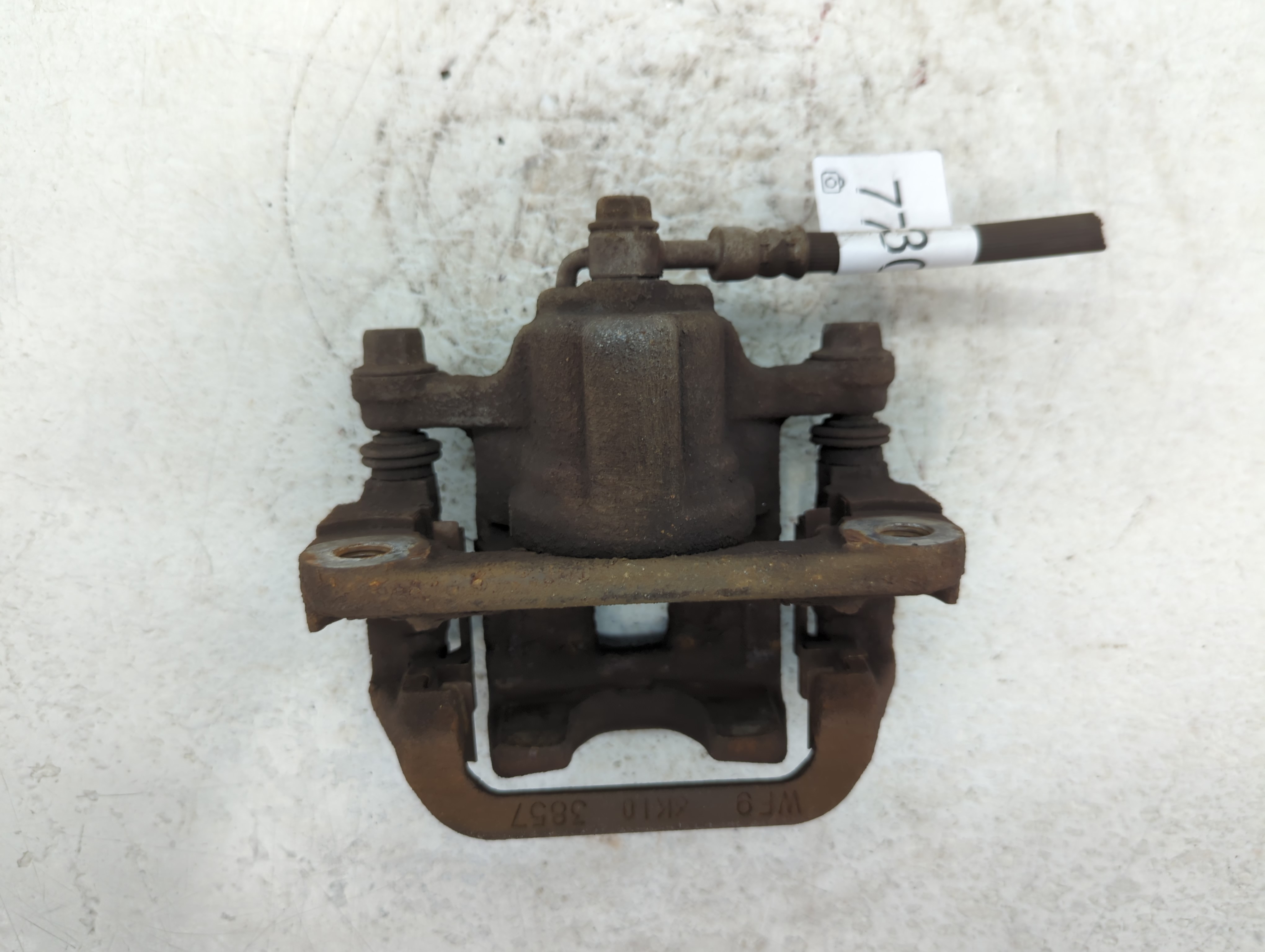 Picture of 2014-2020 Nissan Rogue Front Driver Left Brake Caliper 775305