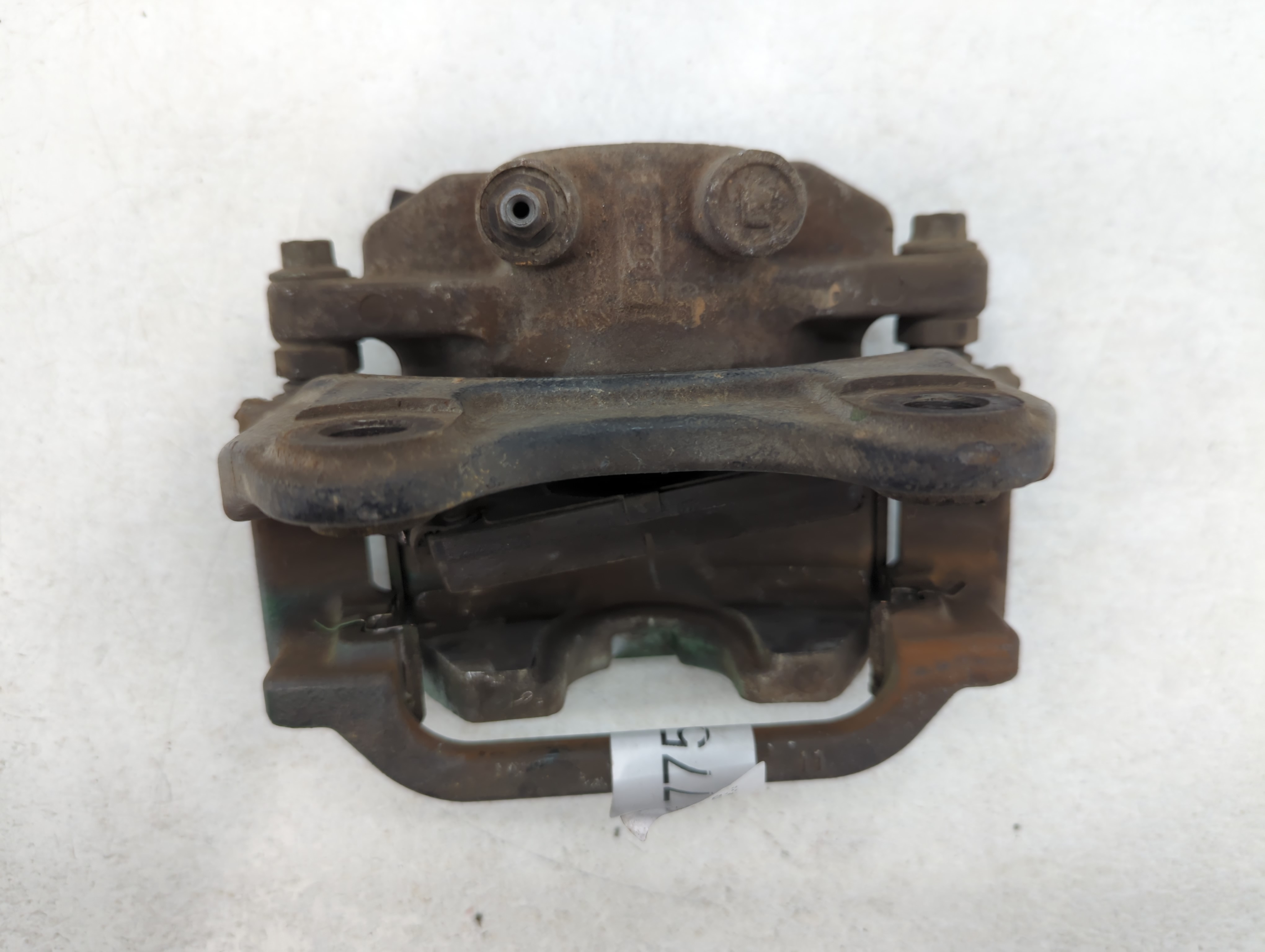 Picture of 2007-2014 Gmc Yukon Xl 1500 Front Driver Left Brake Caliper 775317