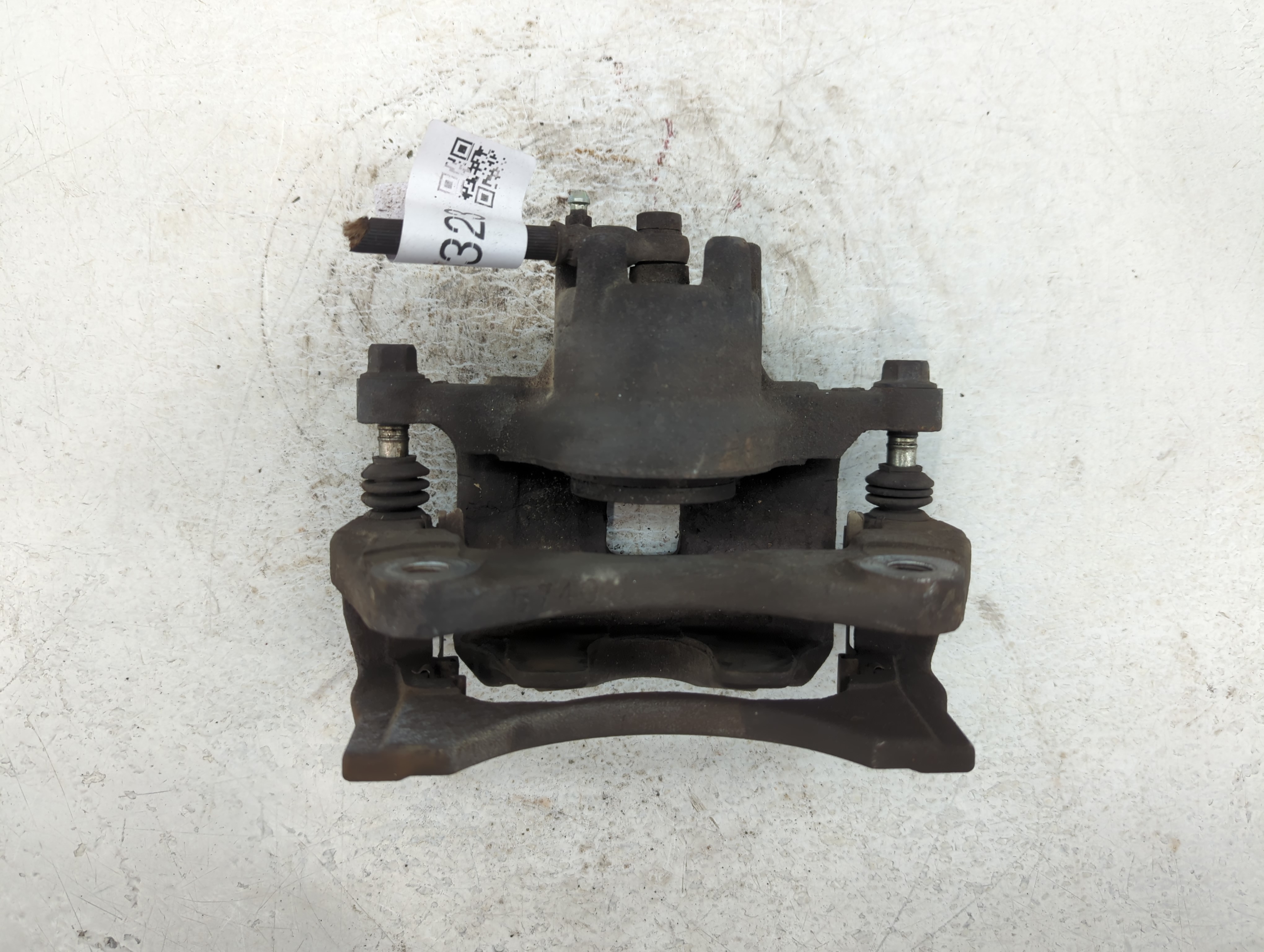 2011-2014 Chrysler 200 Front Driver Left Brake Caliper 775323 - Oemusedautoparts1.com
