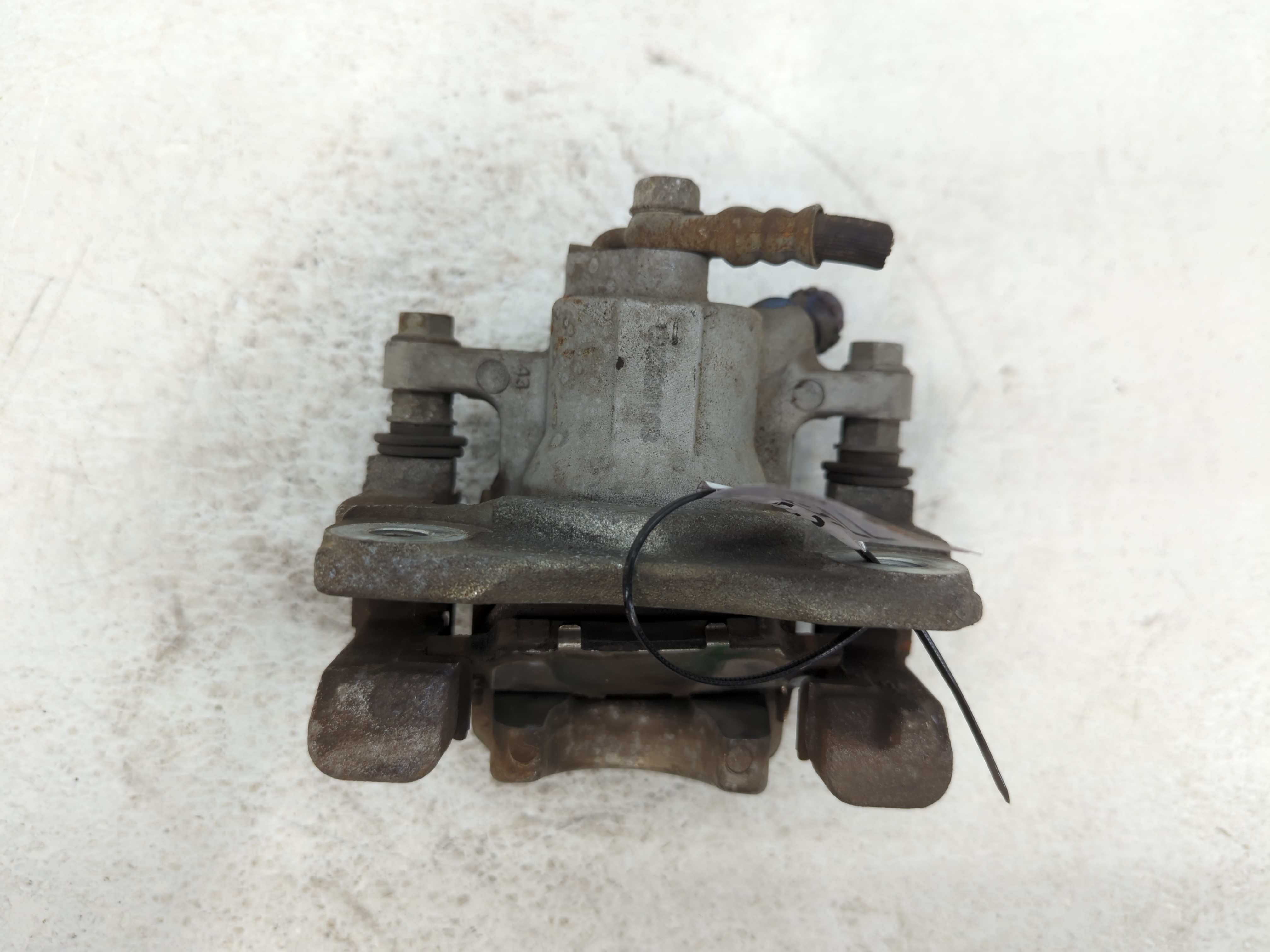 2012-2017 Toyota Camry Rear Driver Left Brake Caliper 775368 - Oemusedautoparts1.com
