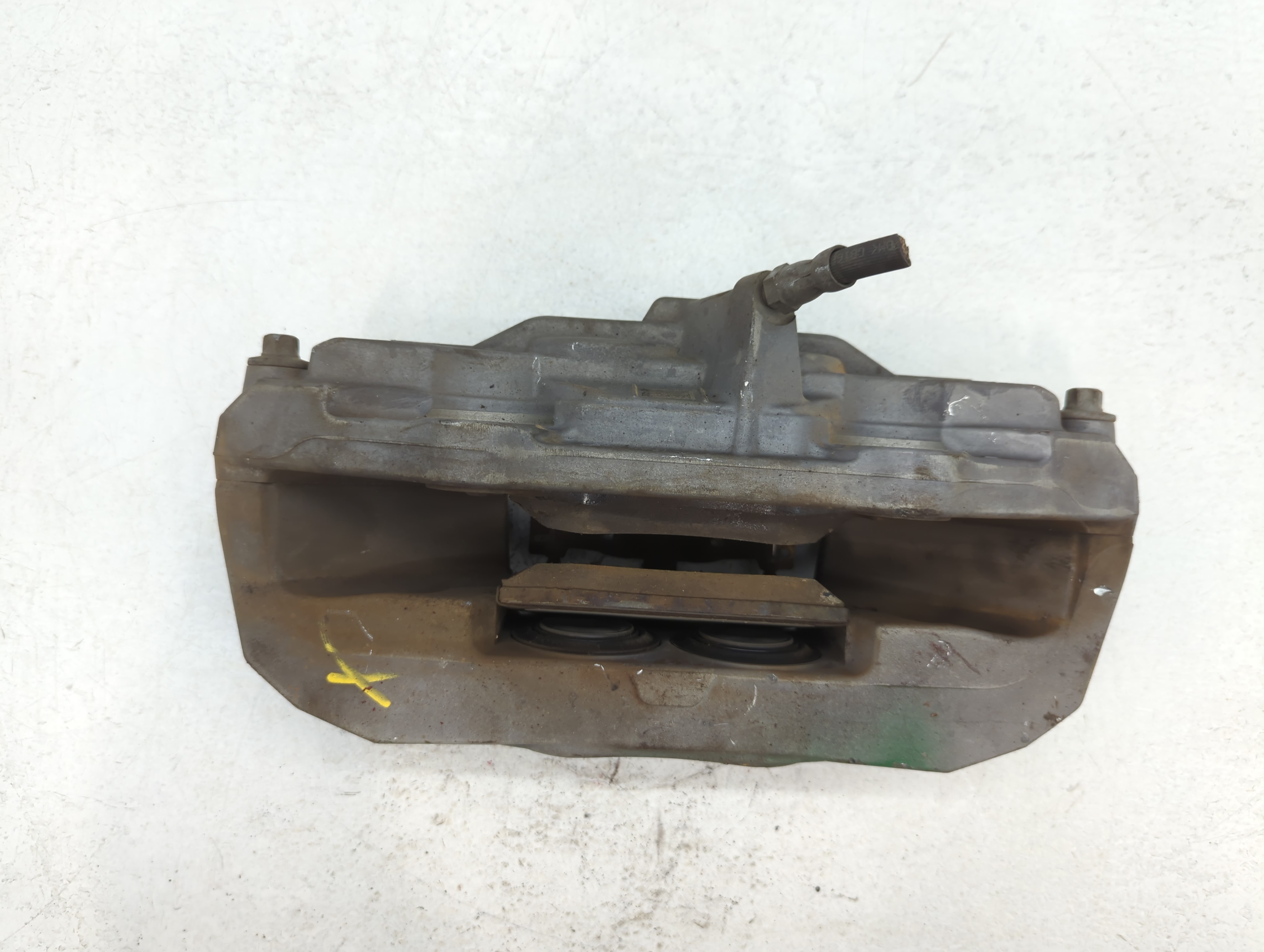 2015-2021 Mercedes-benz C300 Front Driver Left Brake Caliper 775371 - Oemusedautoparts1.com