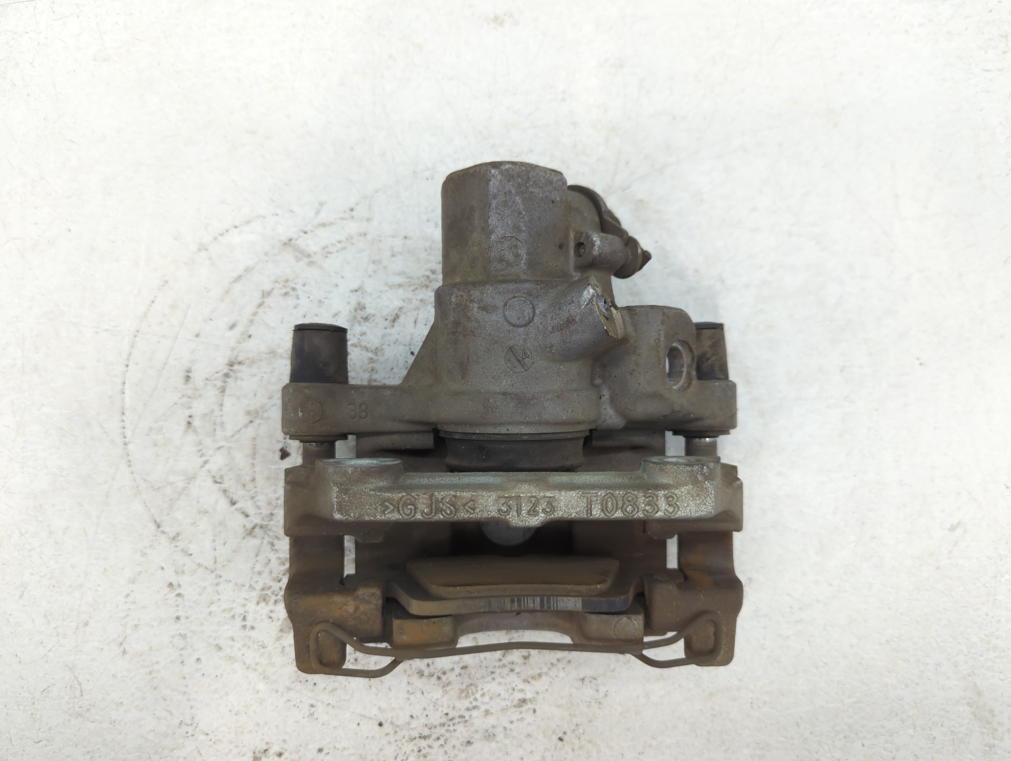 2013-2016 Ford Escape Front Passenger Right Brake Caliper 775379 - Oemusedautoparts1.com