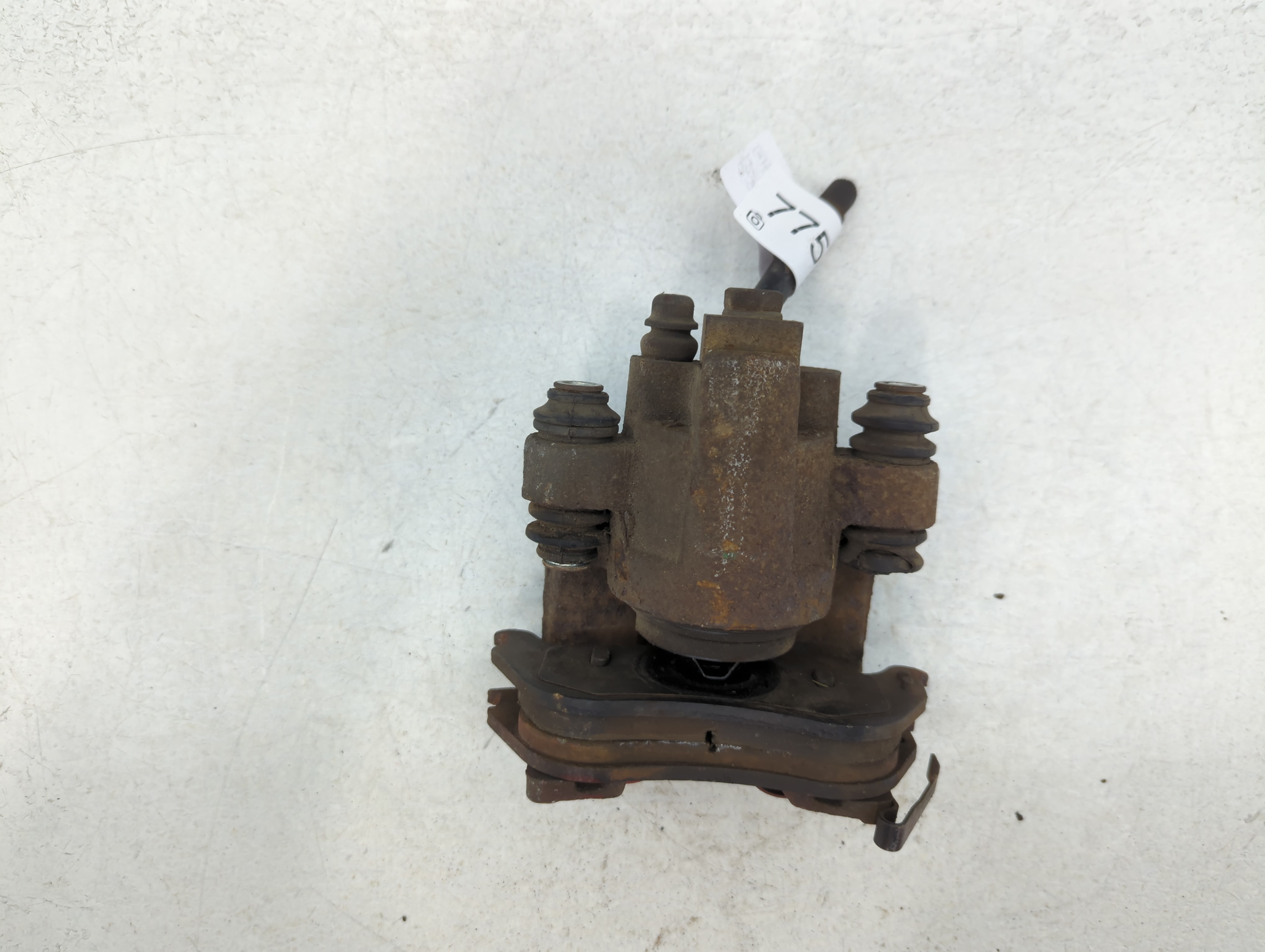 Picture of 2006-2010 Ford Explorer Front Driver Left Brake Caliper 775381
