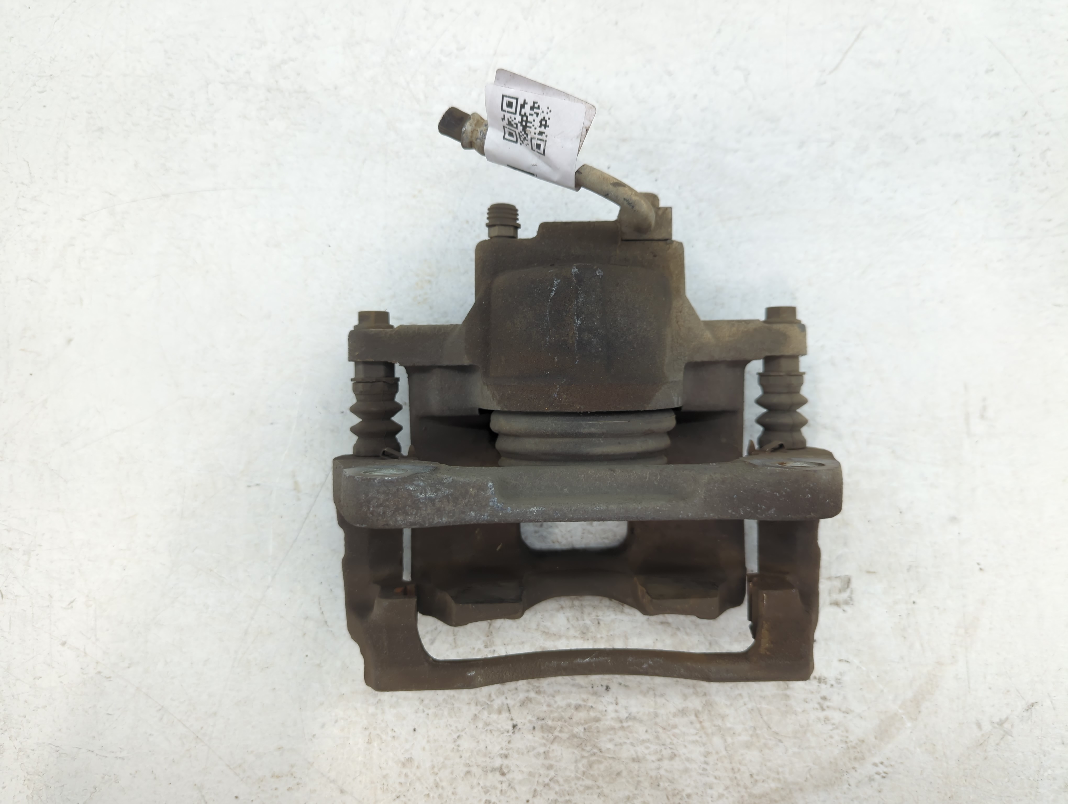 2008-2016 Chrysler Town & Country Front Driver Left Brake Caliper 775421 - Oemusedautoparts1.com