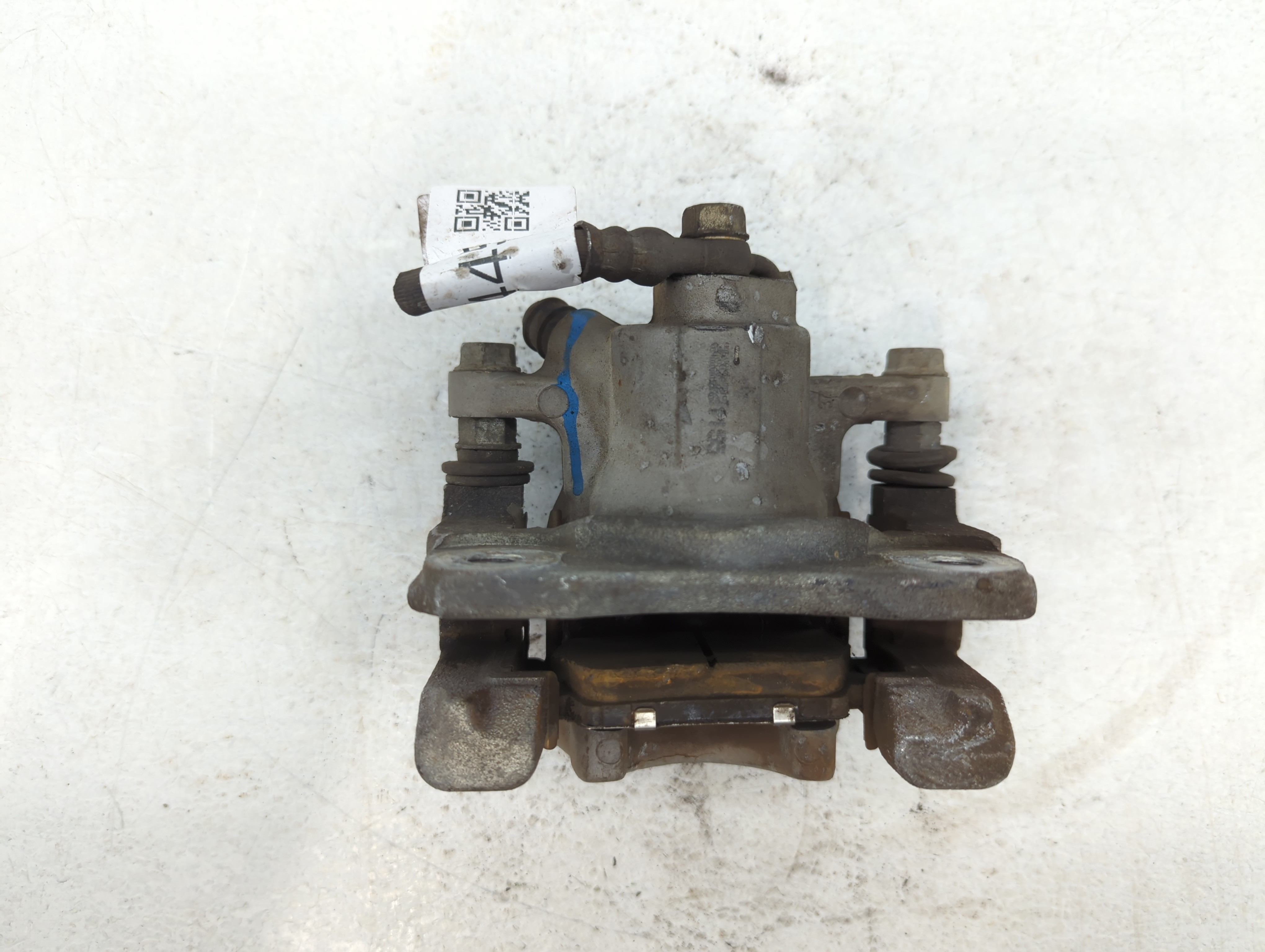 2012-2017 Toyota Camry Front Passenger Right Brake Caliper 775445 - Oemusedautoparts1.com