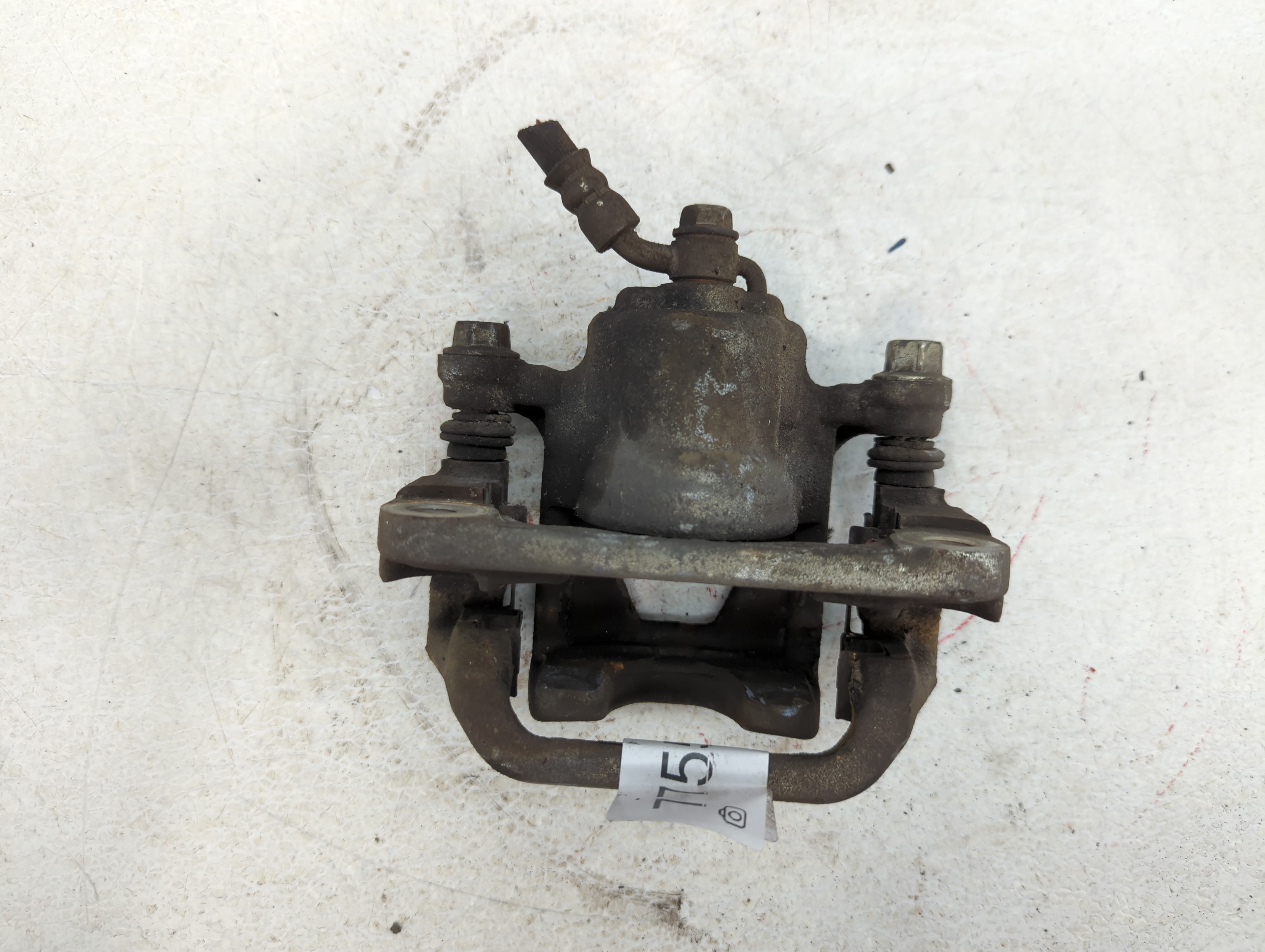 2007-2018 Nissan Altima Front Passenger Right Brake Caliper 775555 - Oemusedautoparts1.com