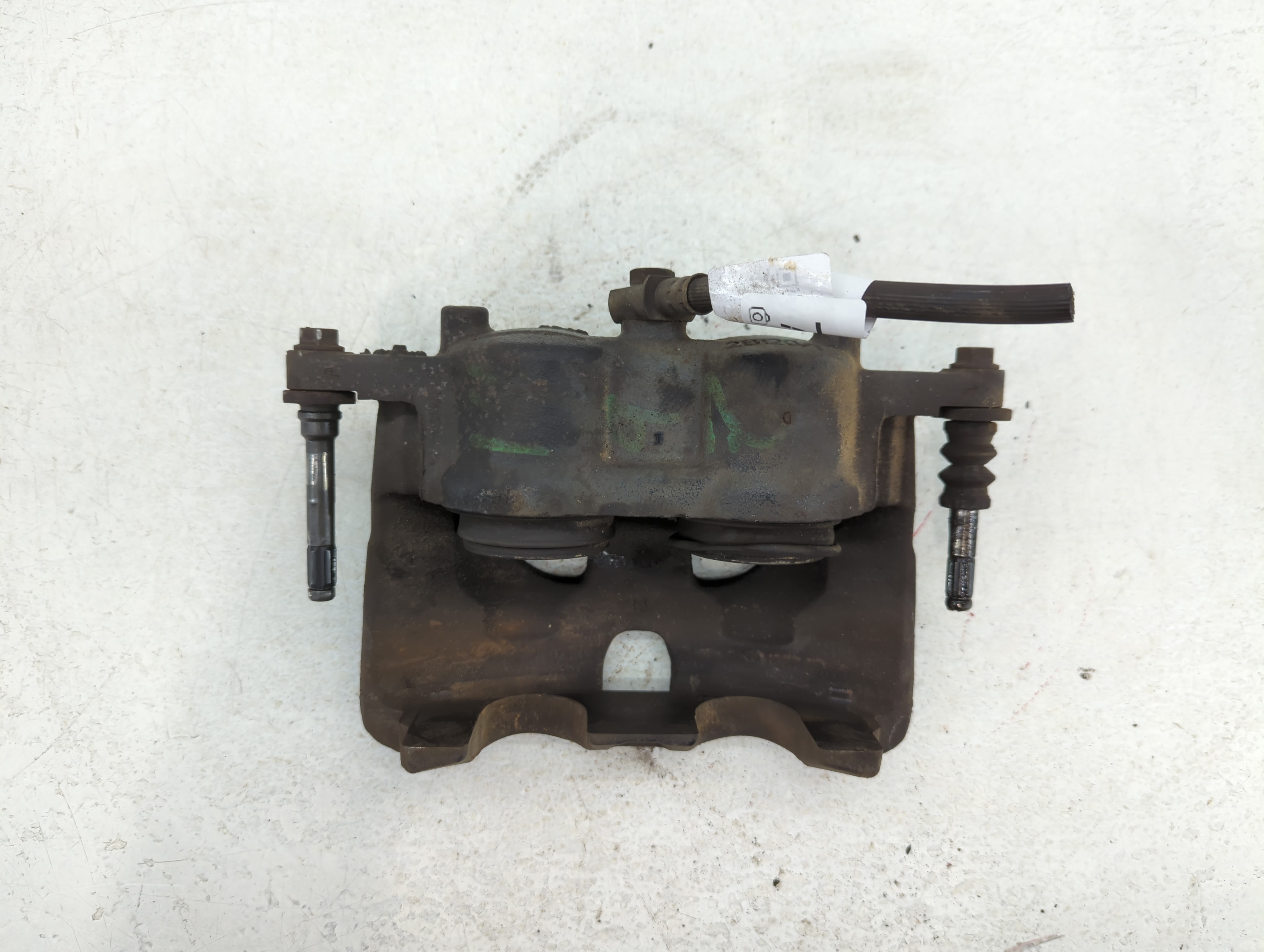 Picture of 2009 Ford E-450 Econoline Super Duty Rear Driver Left Brake Caliper 775600