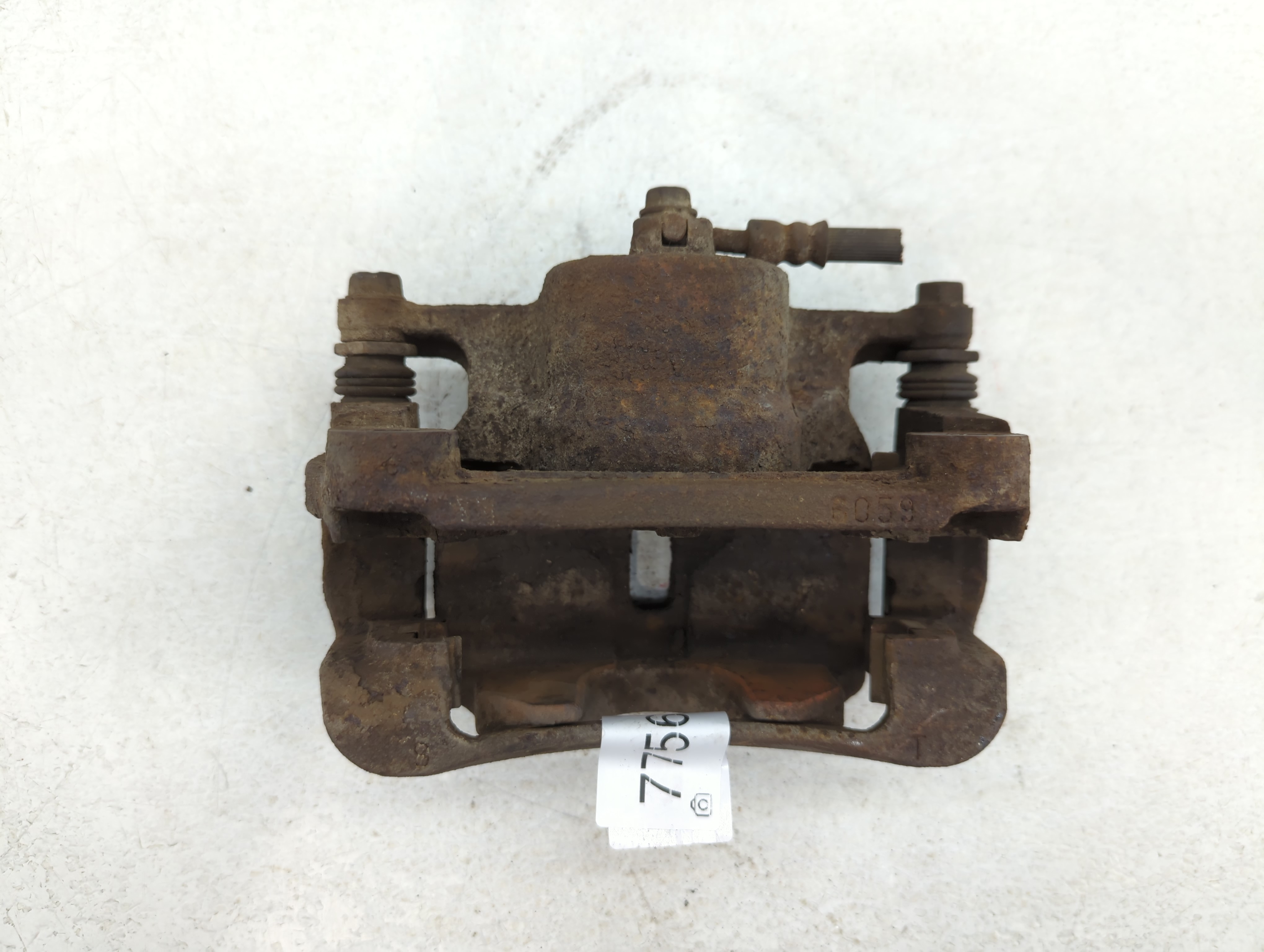 2008-2015 Nissan Rogue Front Driver Left Brake Caliper 775602 - Oemusedautoparts1.com