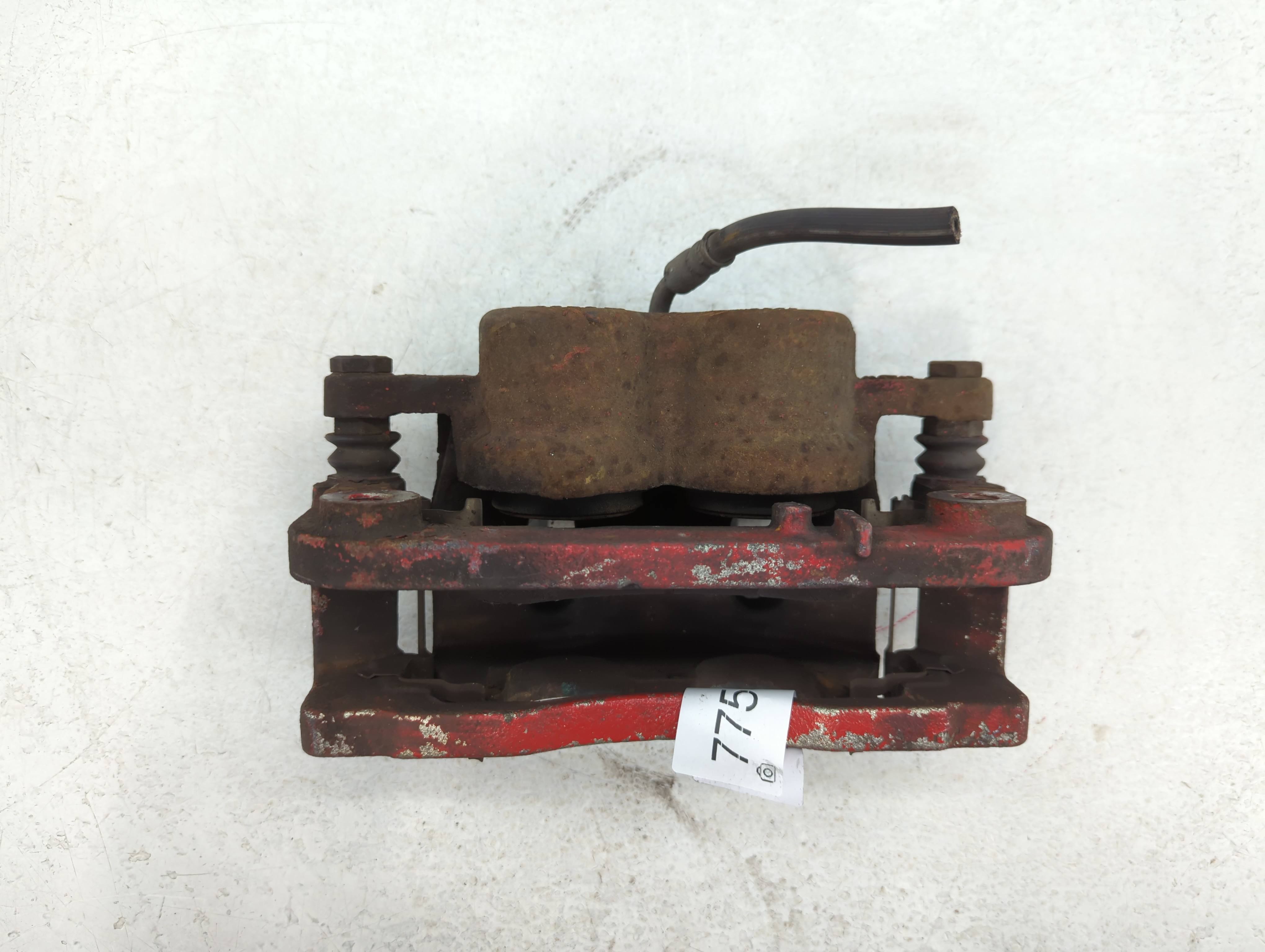 2007-2020 Cadillac Escalade Front Driver Left Brake Caliper 775606 - Oemusedautoparts1.com