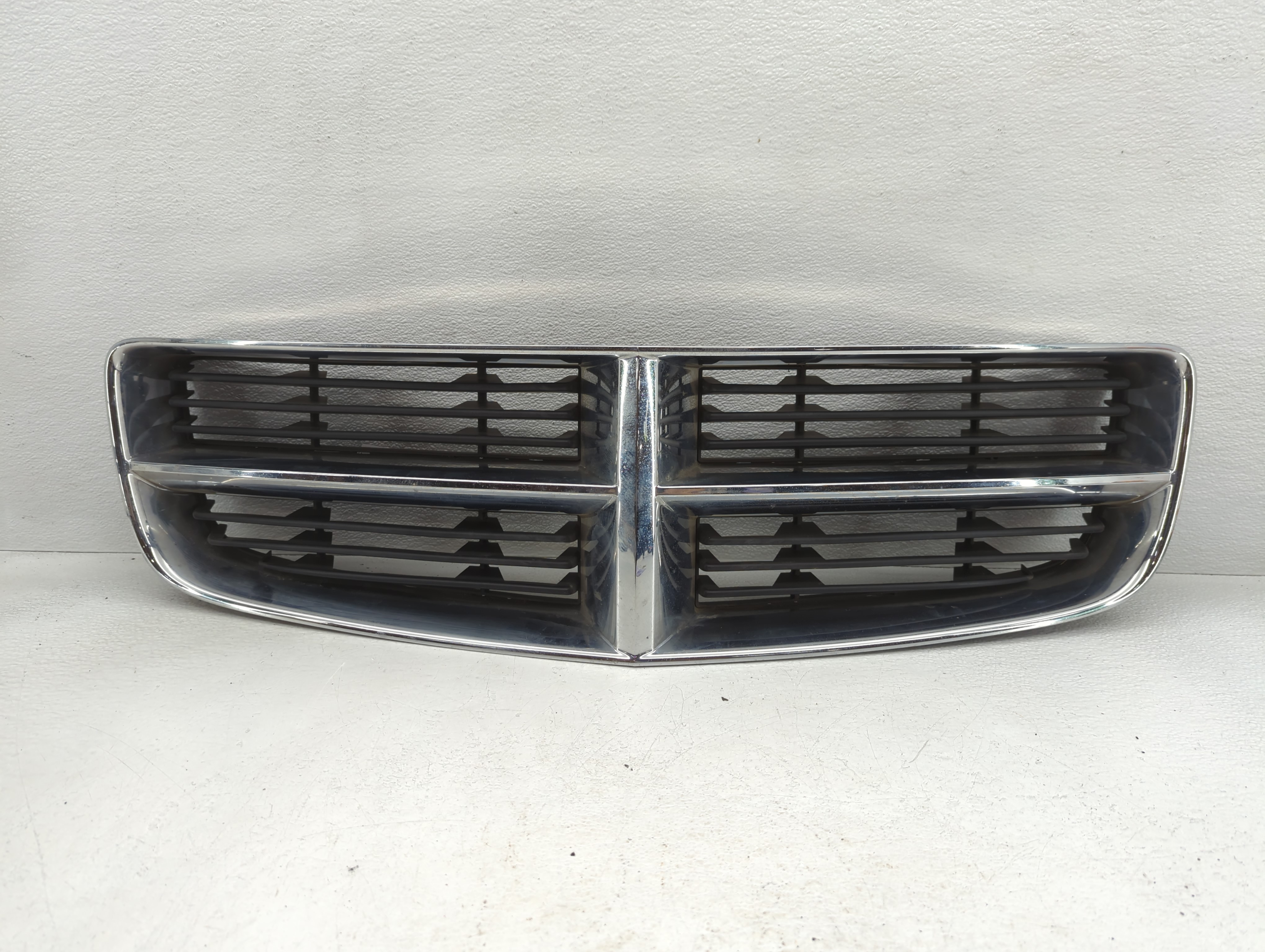 Picture of 2006-2010 Dodge Charger Front Bumper Grille Cover 775675