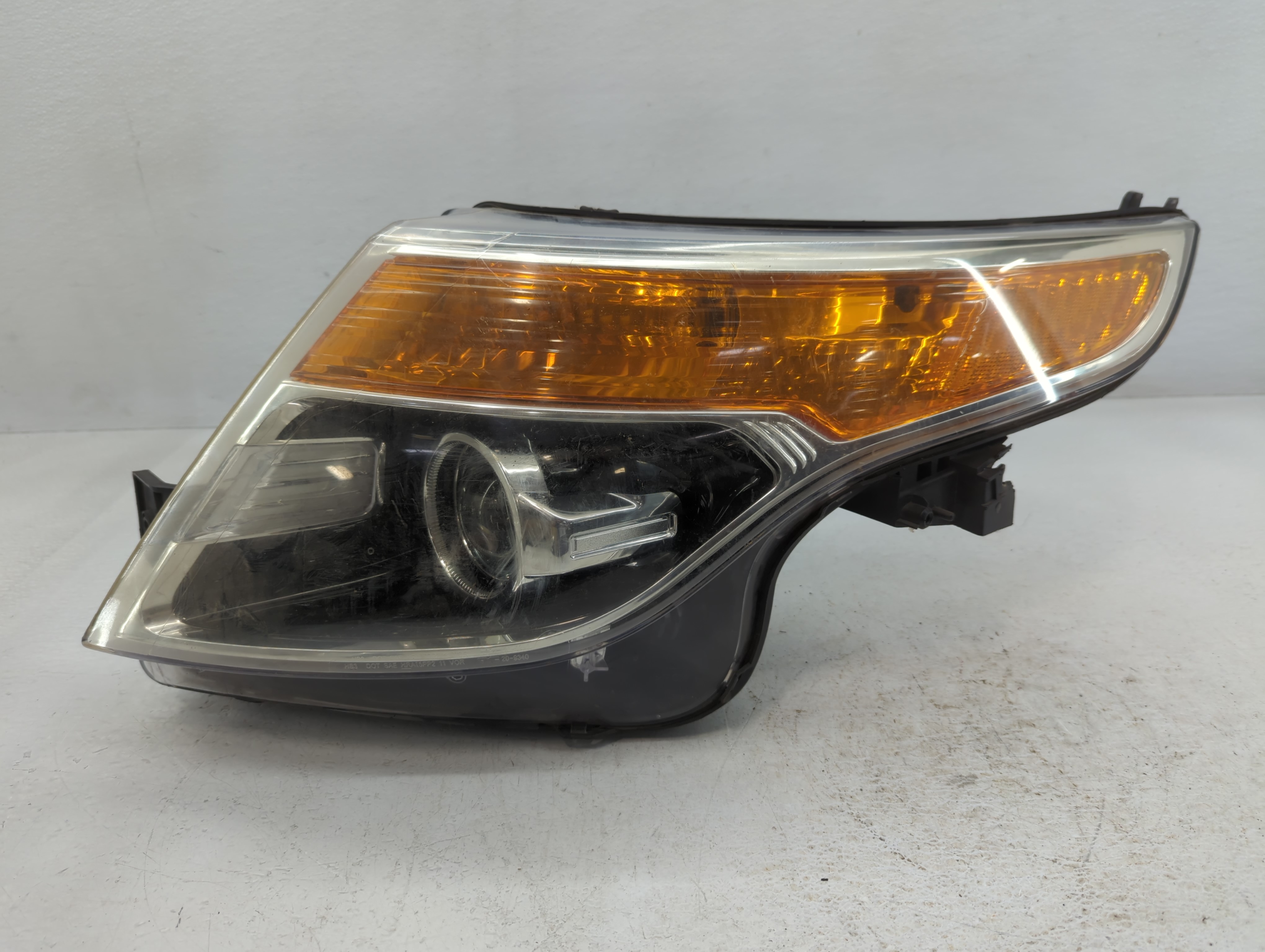Picture of 2013-2015 Ford Explorer Driver Left Oem Head Light Headlight Lamp 775691