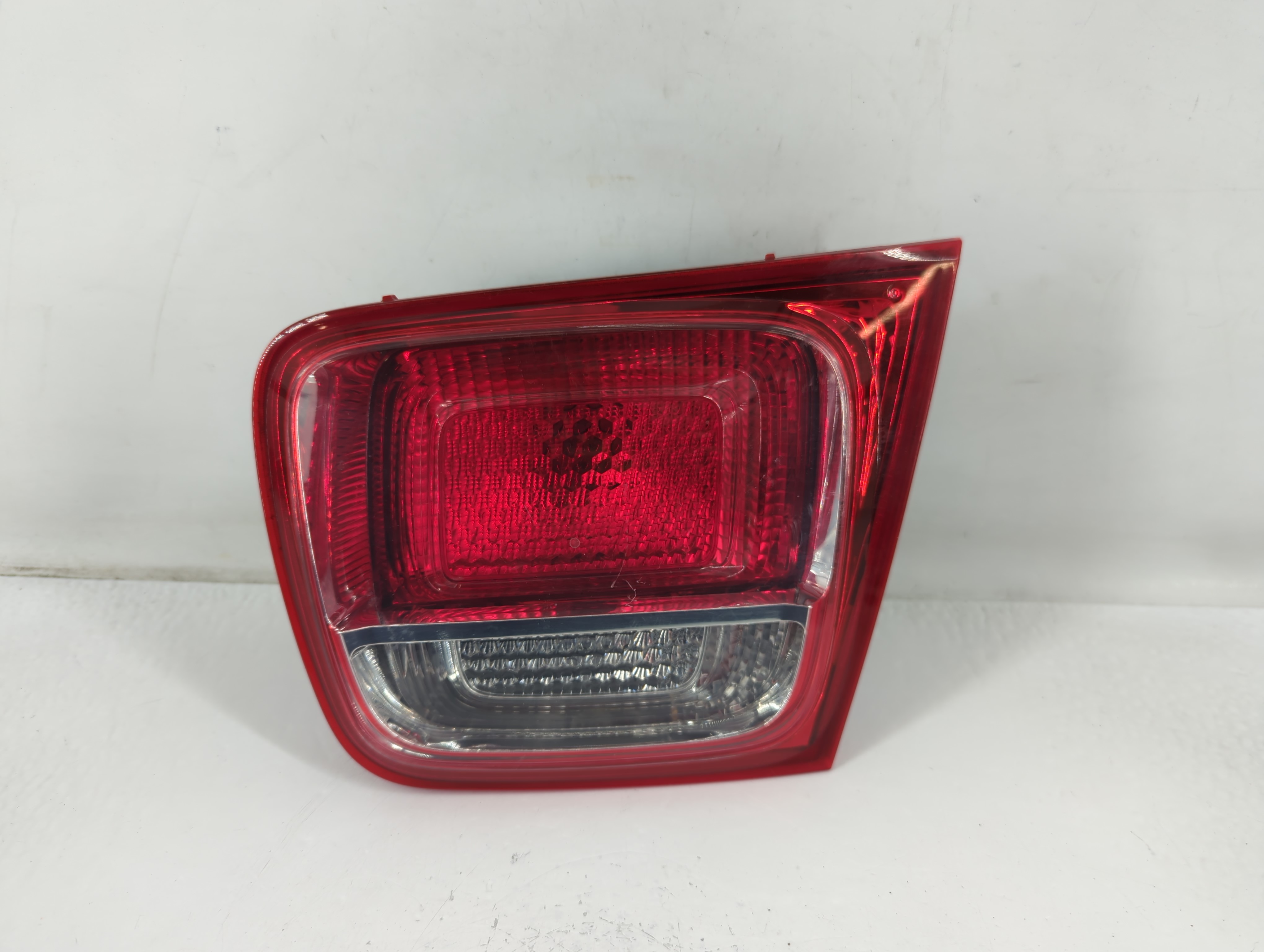 2013-2016 Chevrolet Malibu Driver Left Side Tail Light Taillight Oem Red 775734 - Oemusedautoparts1.com
