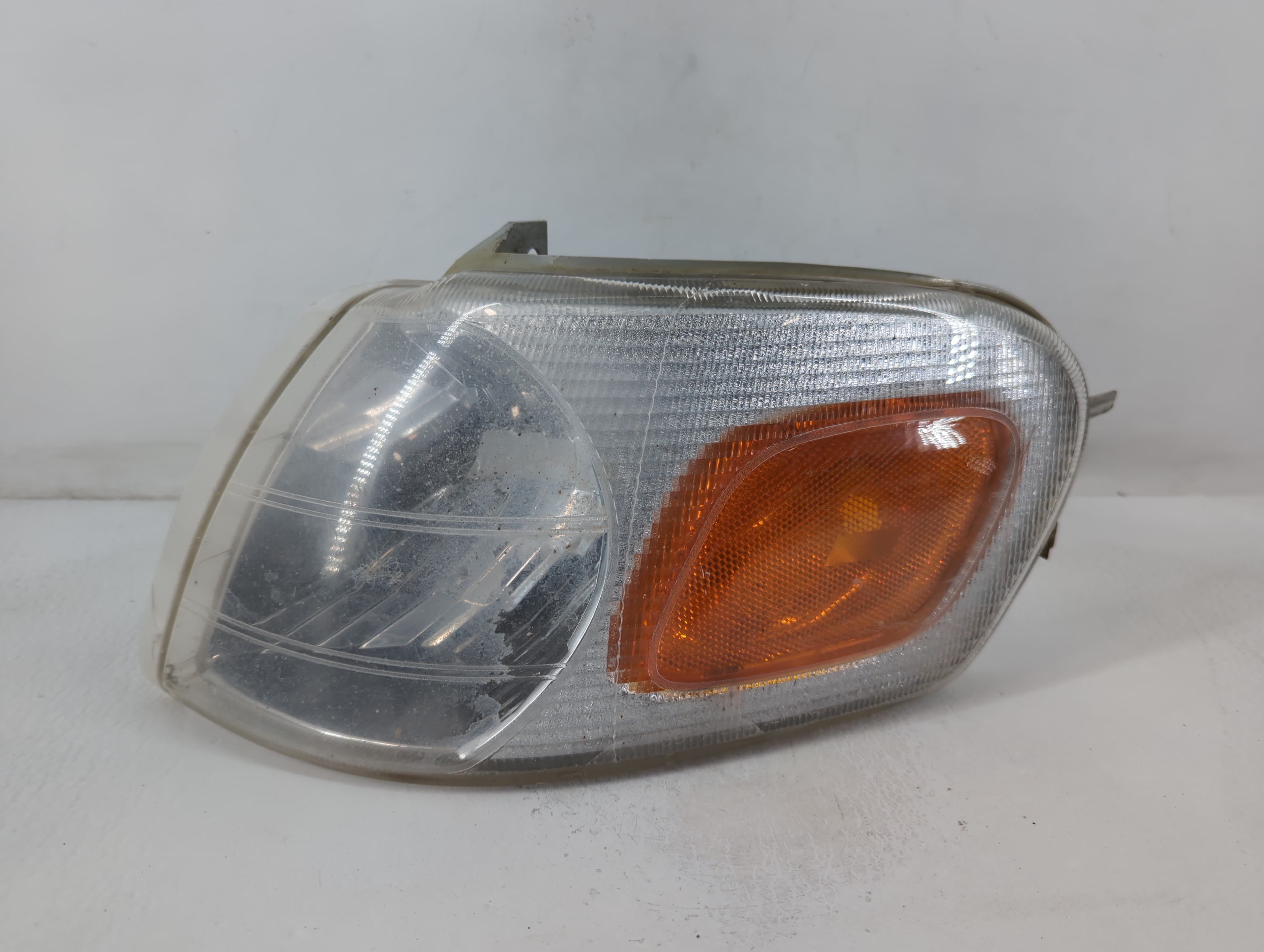 1999 Buick Opel Driver Left Oem Head Light Headlight Lamp 775746 - Oemusedautoparts1.com