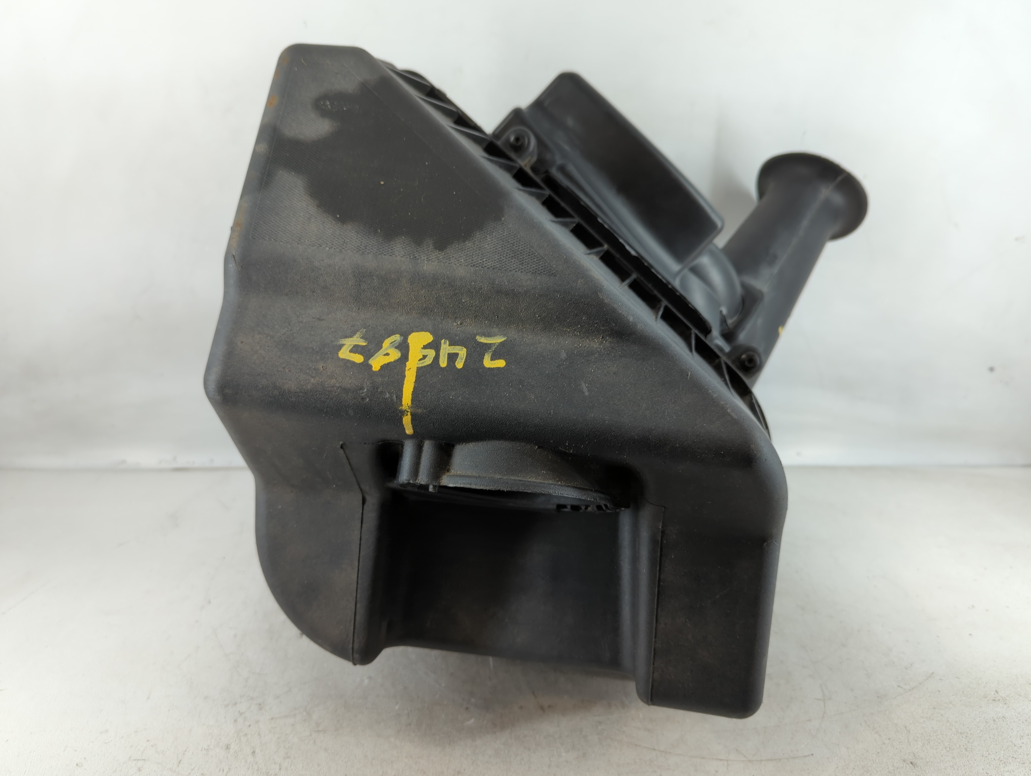 Picture of 2003-2008 Mazda 6 Passenger Right Seat Belt Front Retractor 775783
