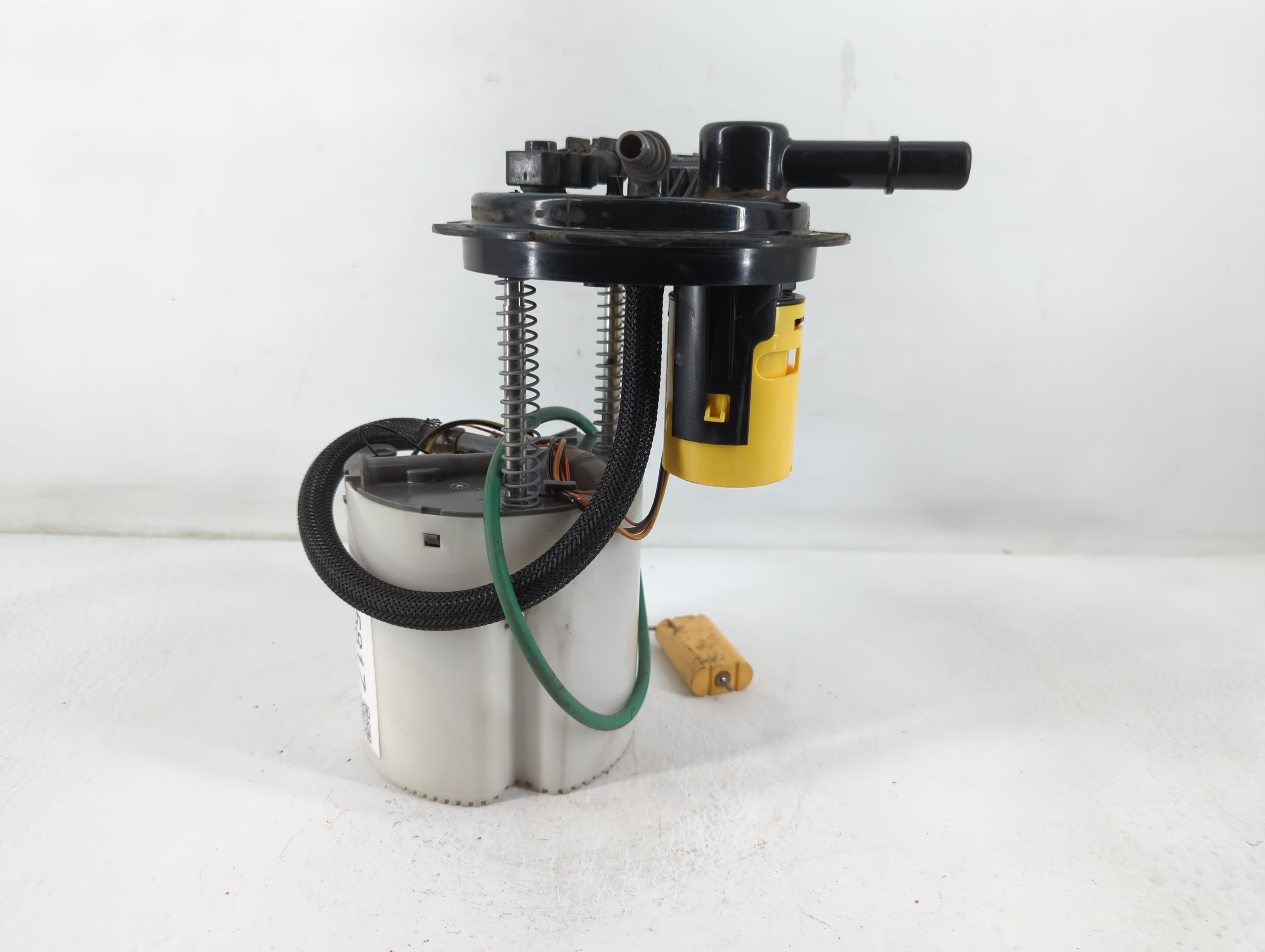 Buick Enclav Electrical Gas Fuel Pump Assembly 775817 - Oemusedautoparts1.com