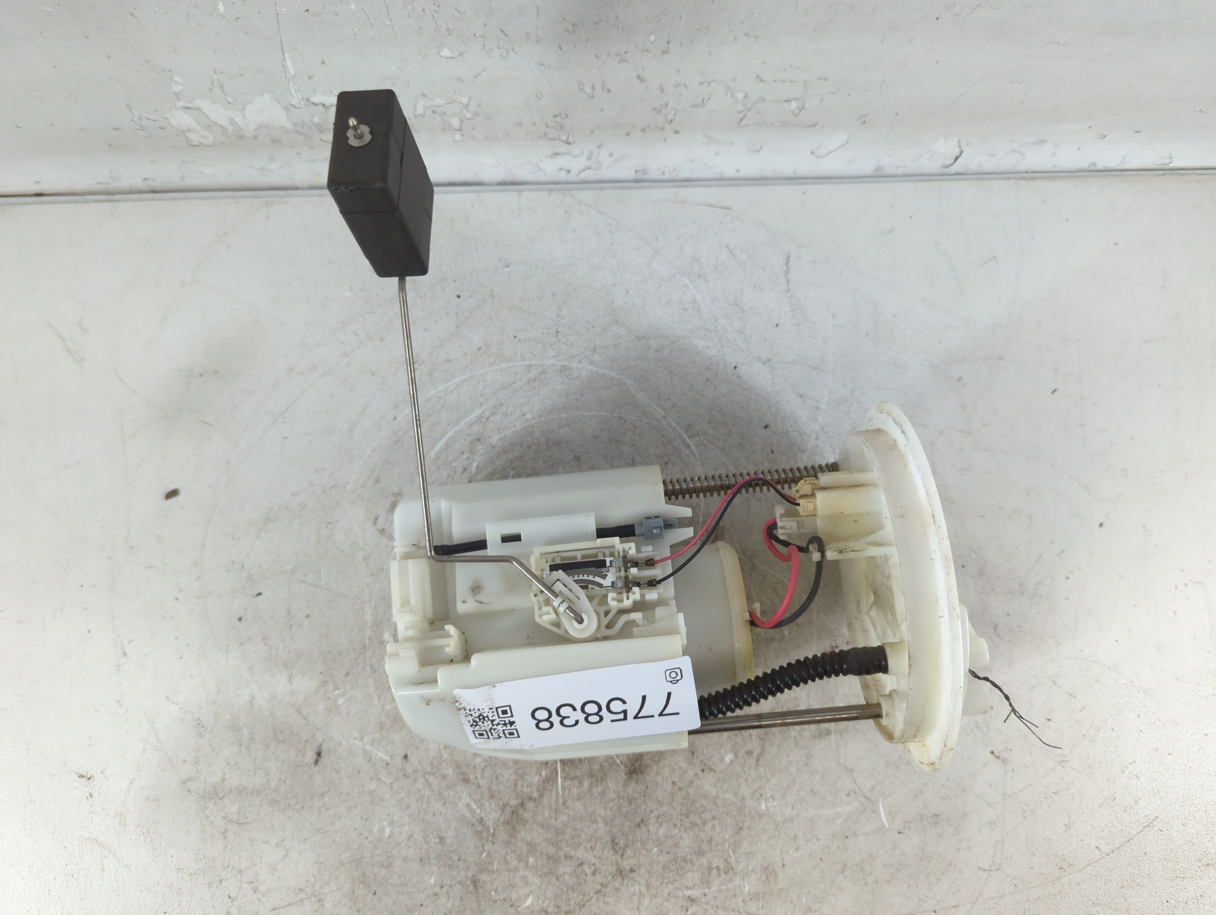 Picture of 2010-2012 Ford Fusion Electrical Gas Fuel Pump Assembly 775838