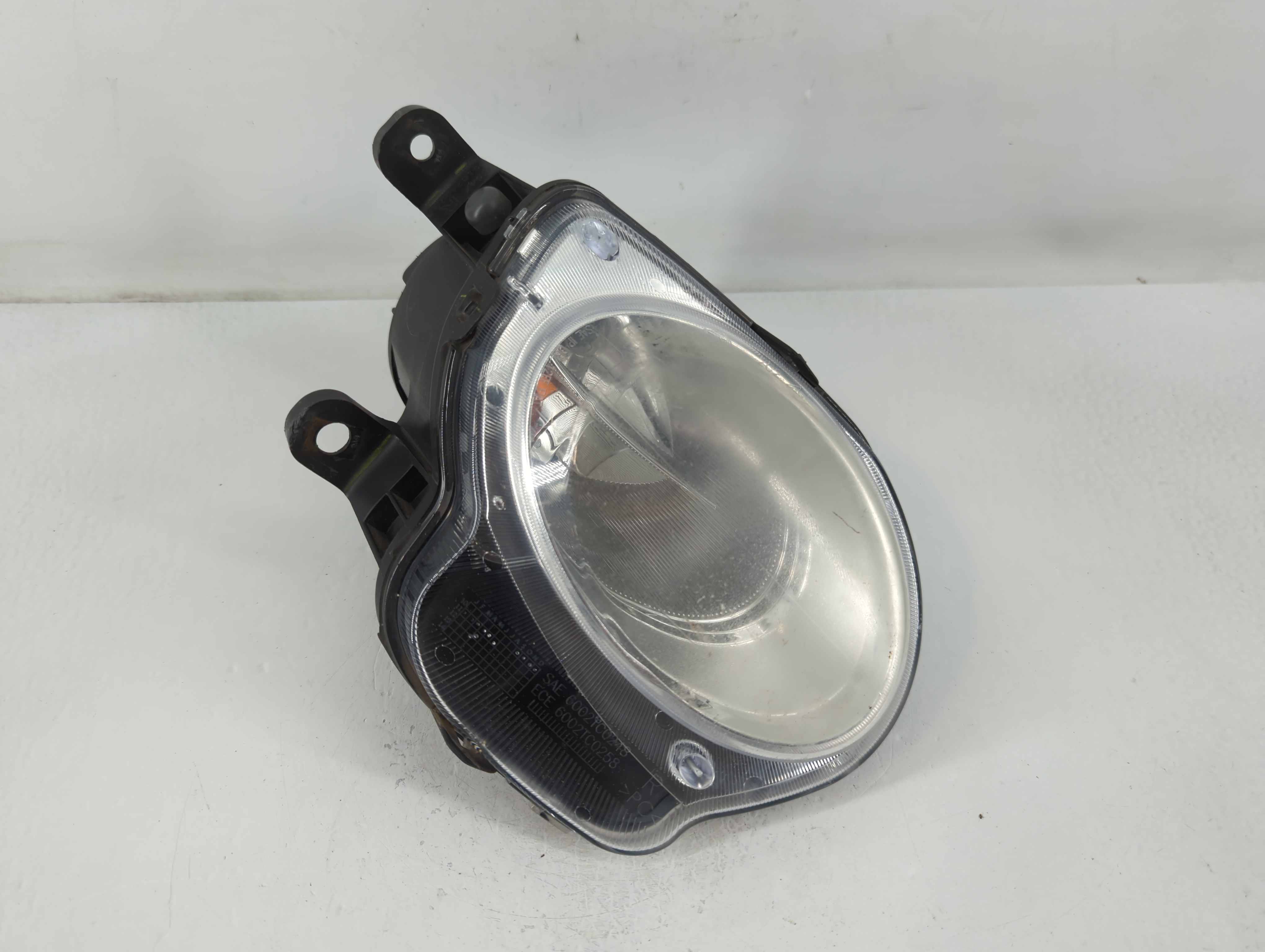 2012-2019 Fiat 500 Passenger Right Oem Front Light Lamp 775845 - Oemusedautoparts1.com