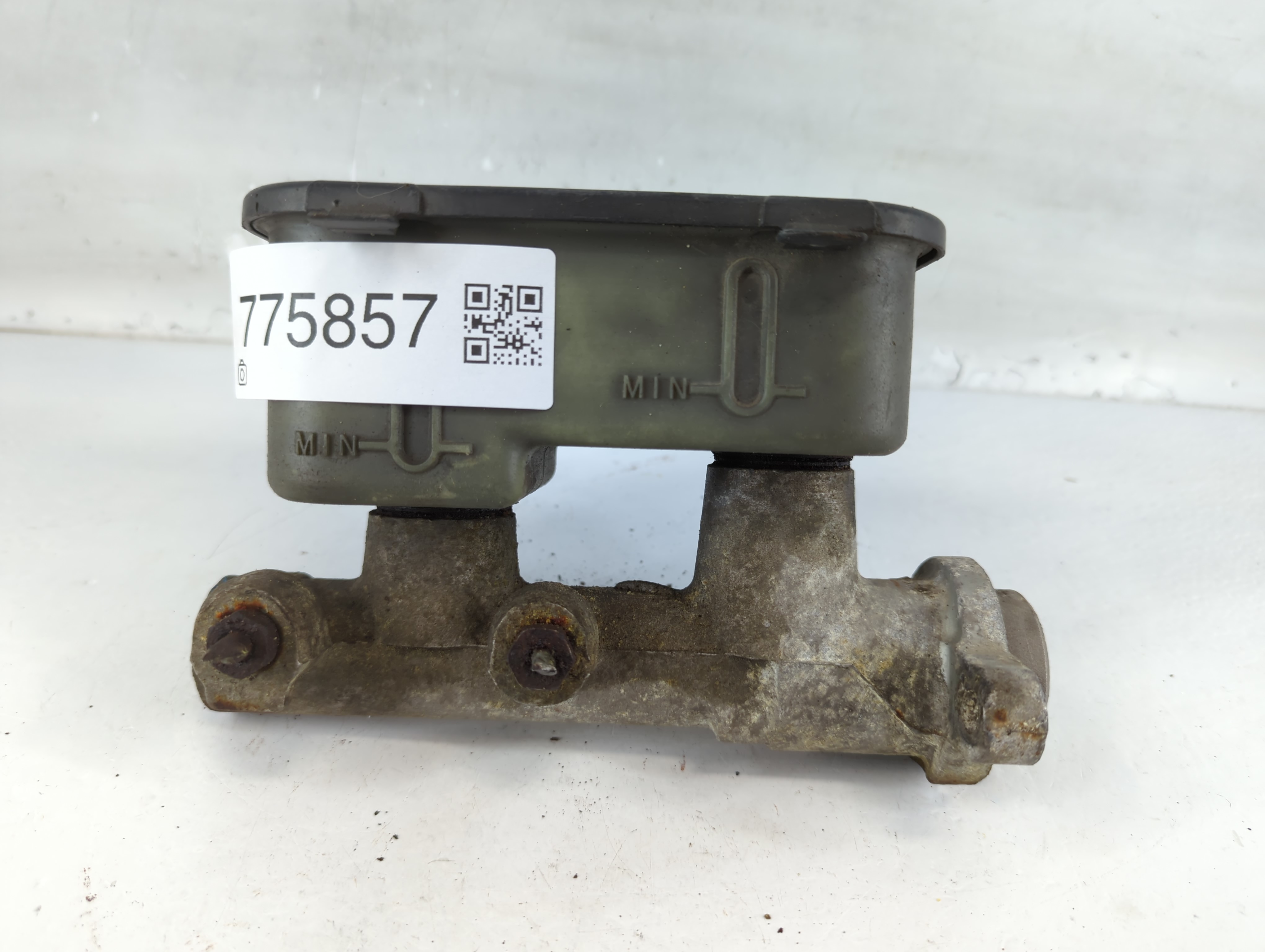 Picture of 1981 Chevrolet Camaro Brake Master Cylinder 775857