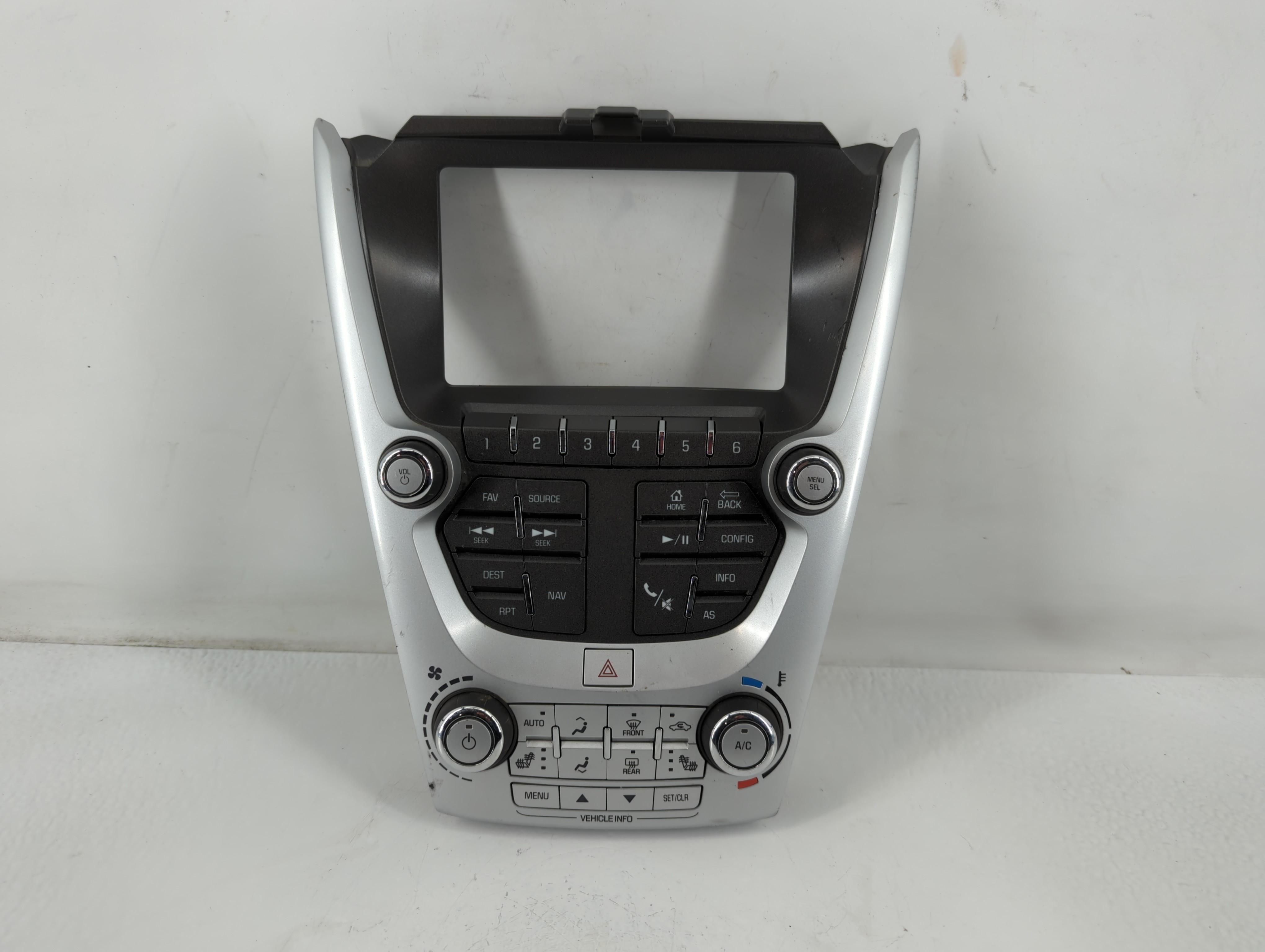 2016-2017 Chevrolet Equinox Am Fm Cd Player Radio Receiver 775864 - Oemusedautoparts1.com