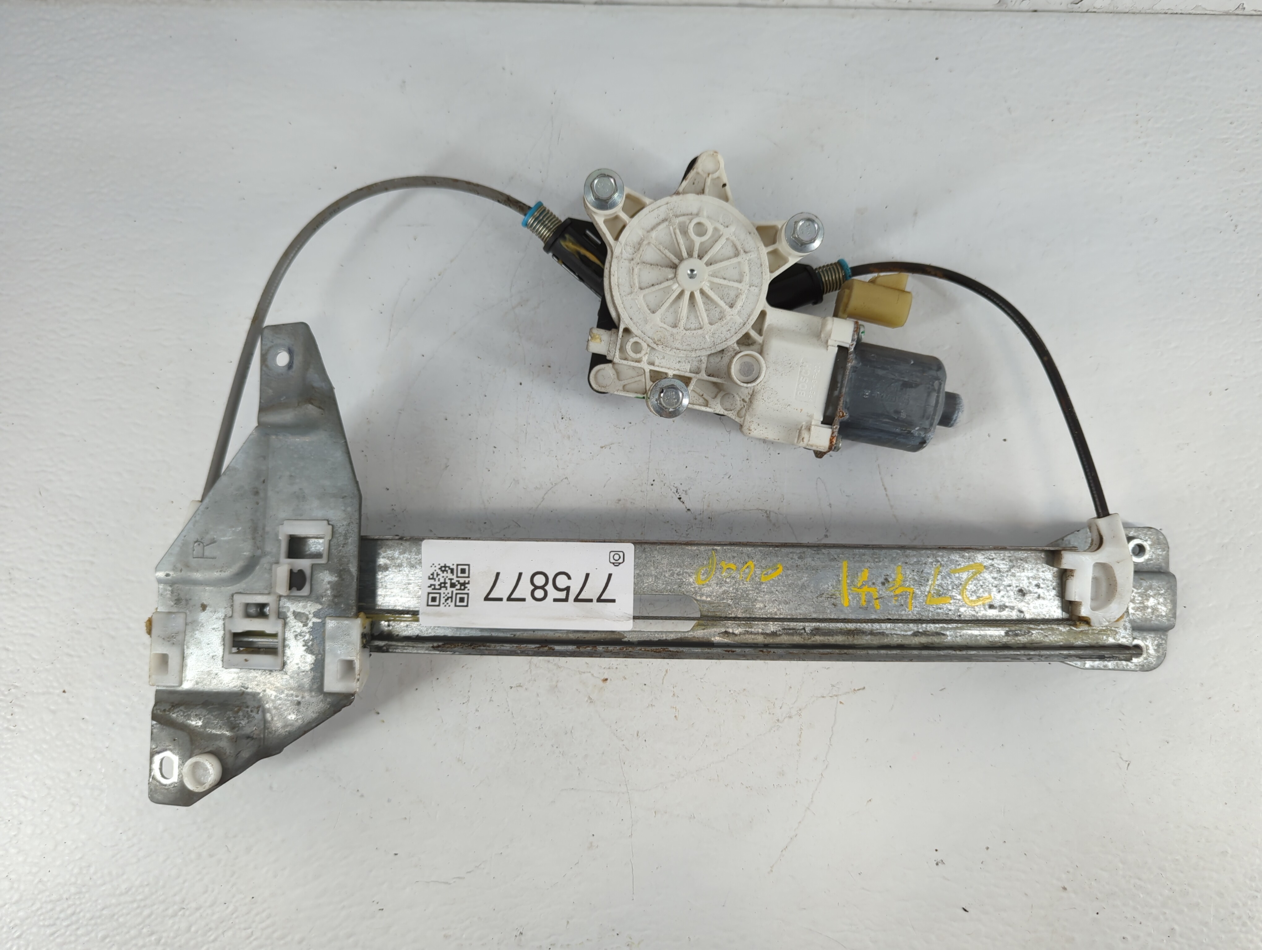 2006-2010 Chevrolet Impala Window Regulator Passenger Front 775877 - Oemusedautoparts1.com