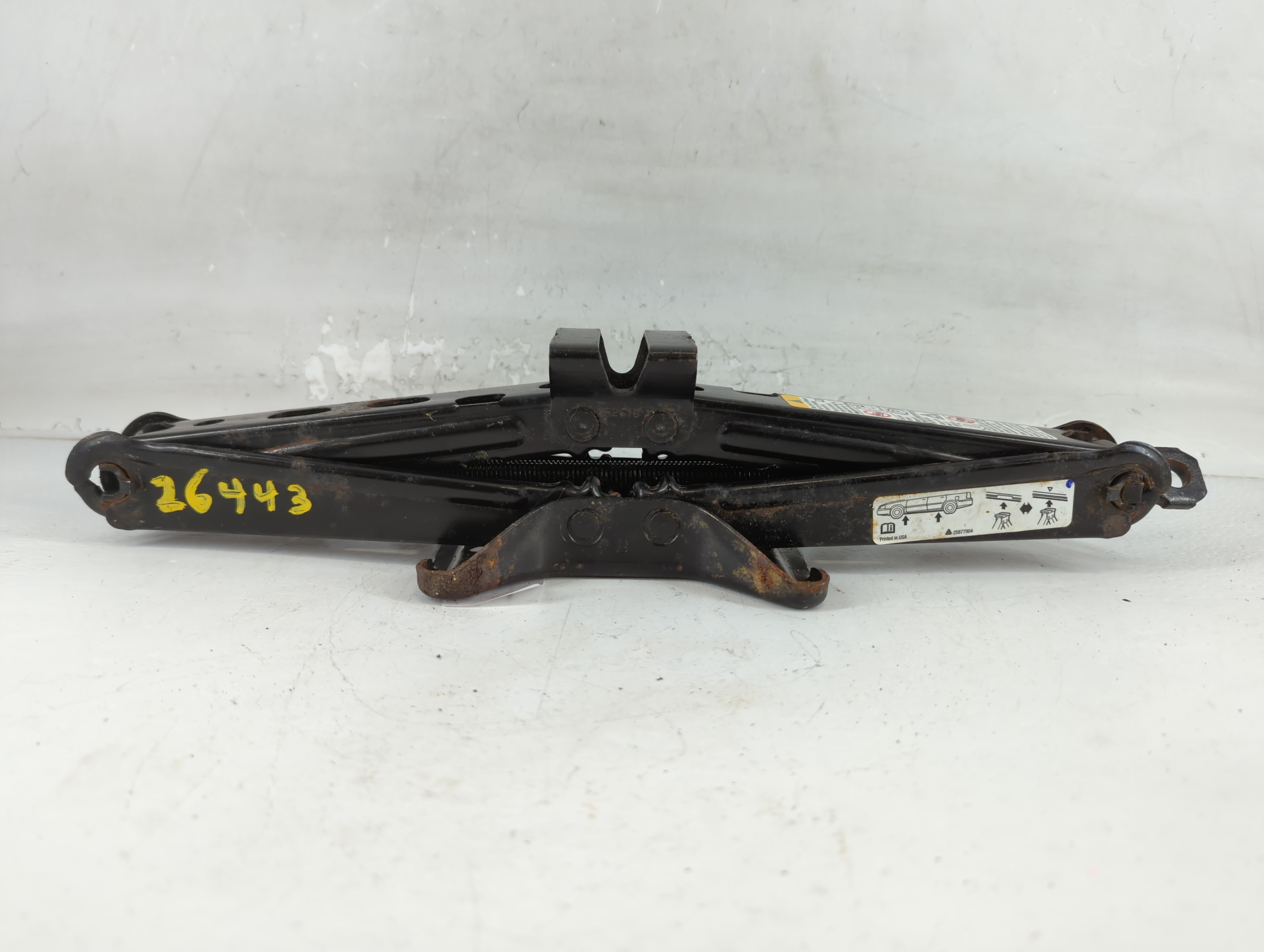 2017 Chevrolet Equinox Spare Scissor Car Jack 775882 - Oemusedautoparts1.com