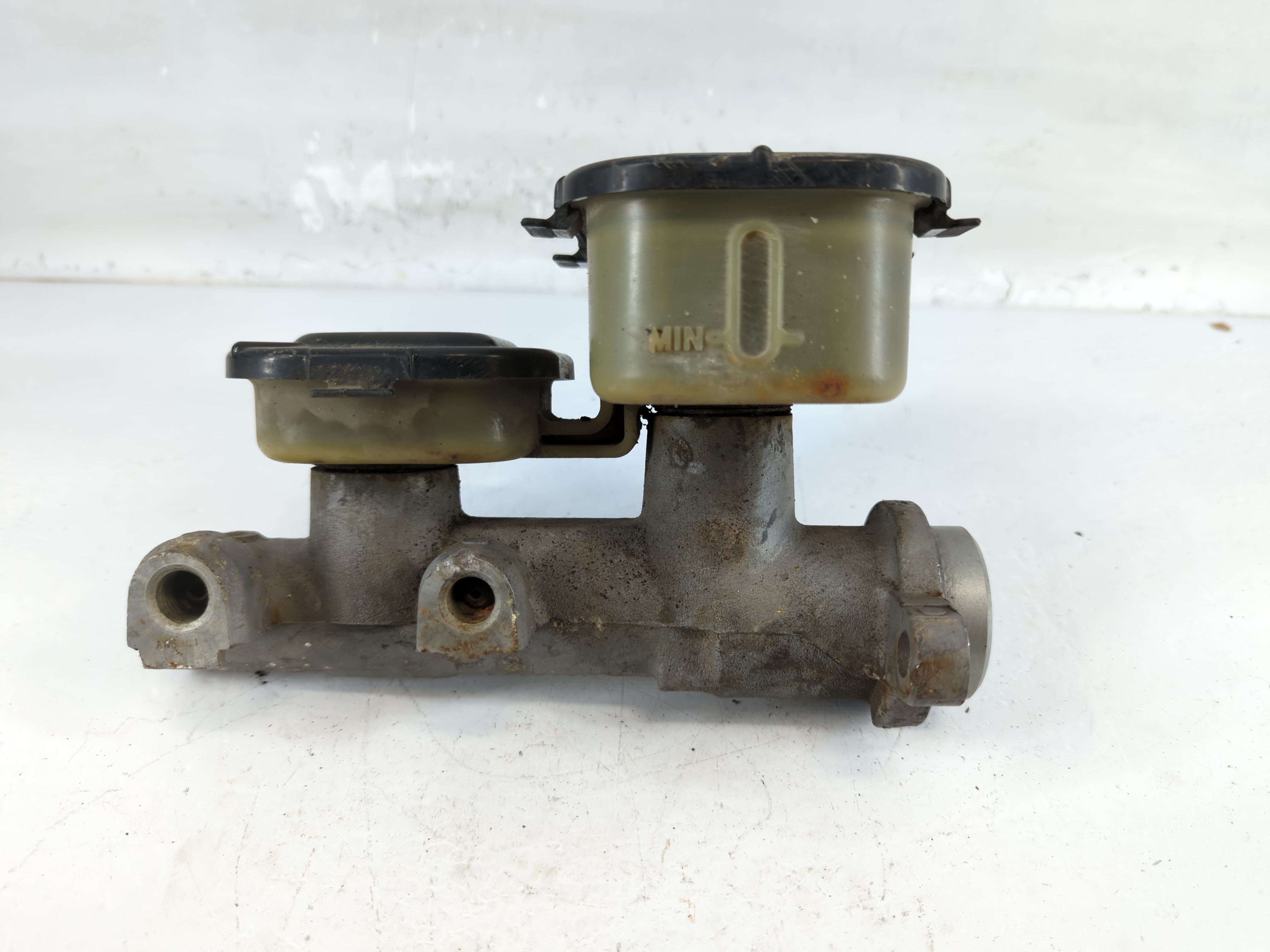Picture of 1981 Chevrolet Camaro Brake Master Cylinder 775897