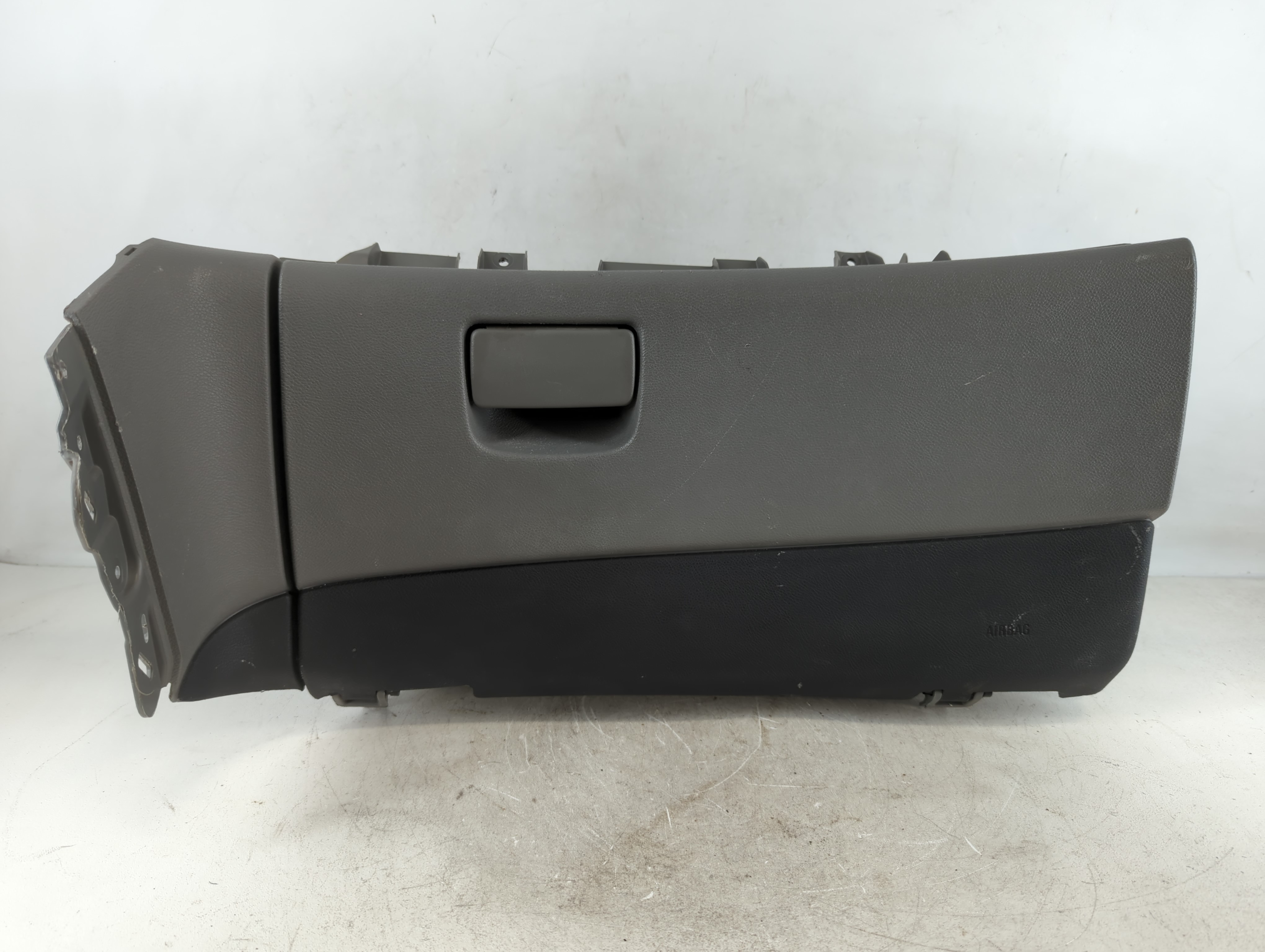 2015 Chevrolet Malibu Passenger Glove Box Door Storage Compartment 775943 - Oemusedautoparts1.com