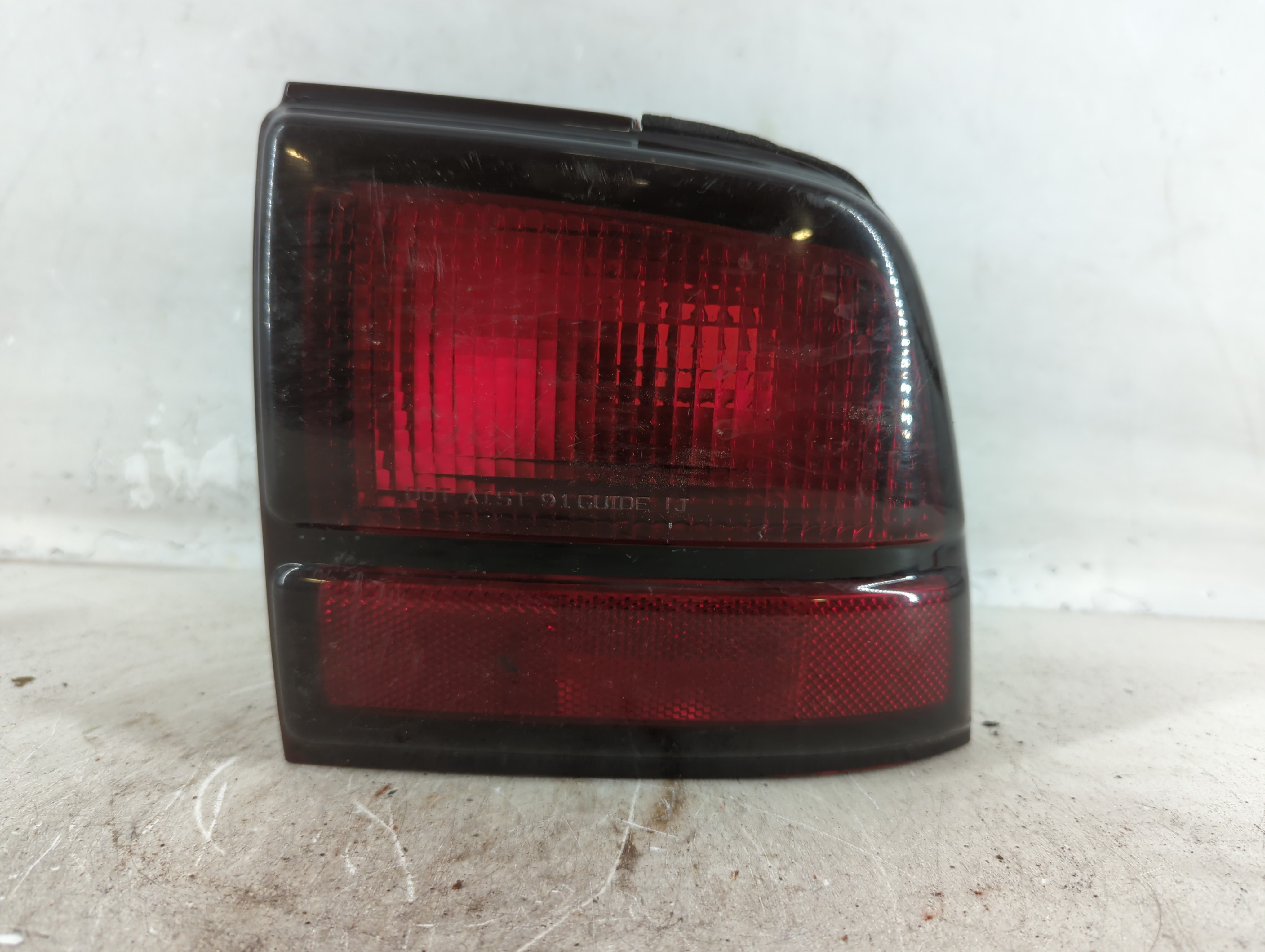 Picture of 1994 Chevrolet Cavalier Passenger Right Side Tail Light Taillight Oem 775951