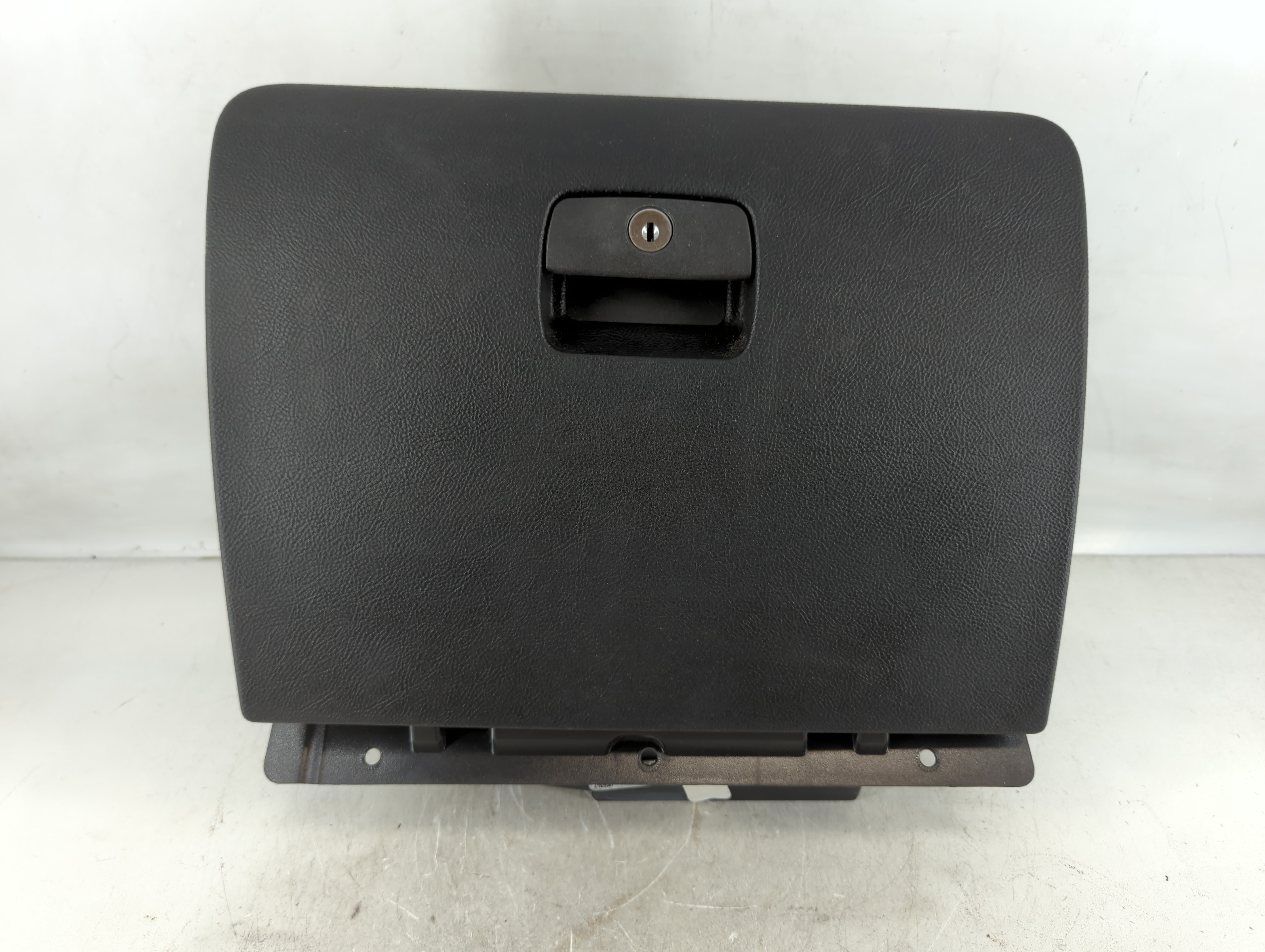 Picture of 2007 Cadillac Dts Passenger Glove Box Door Storage Compartment 775964