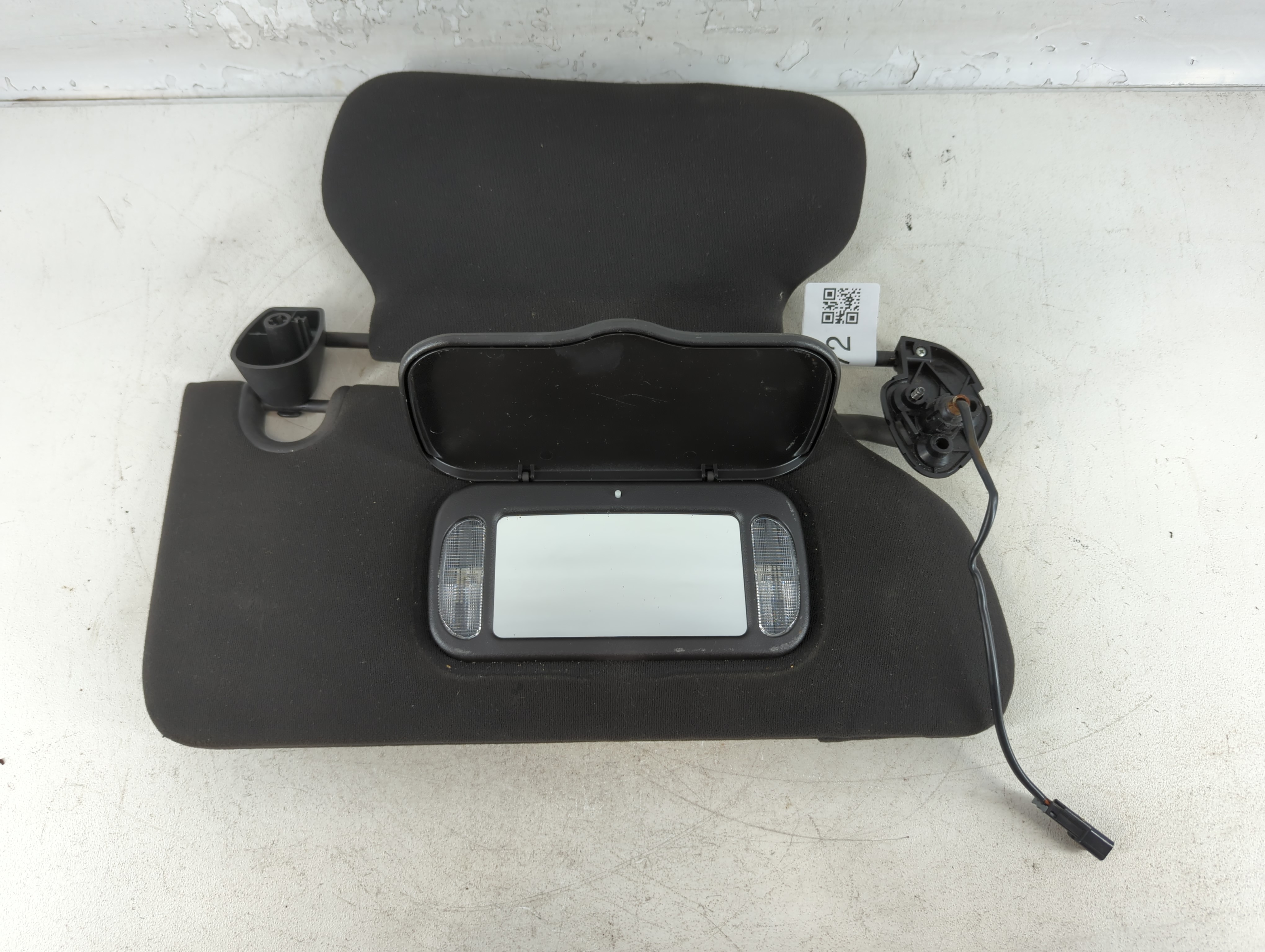 2006-2007 Cadillac Dts Passenger Sun Visor Mirror Right Sunvisor Black 775972 - Oemusedautoparts1.com